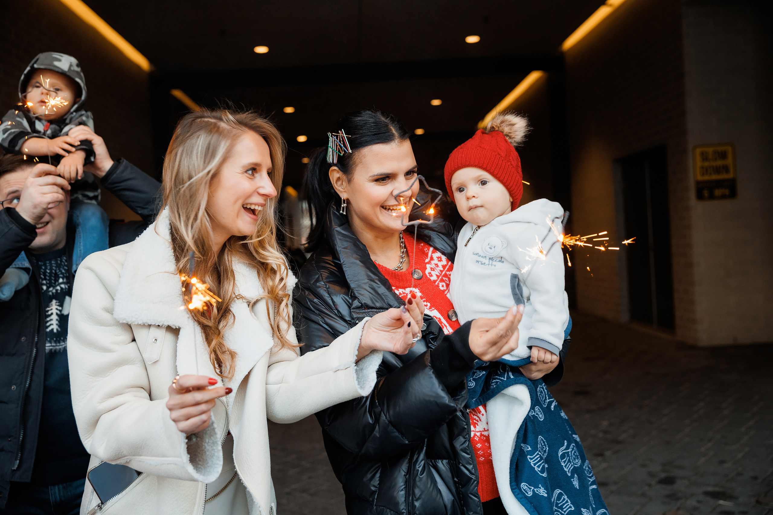 12192021 Christmas Photoshoot. Wedding family event photographer in Chicago Nick Yushevich