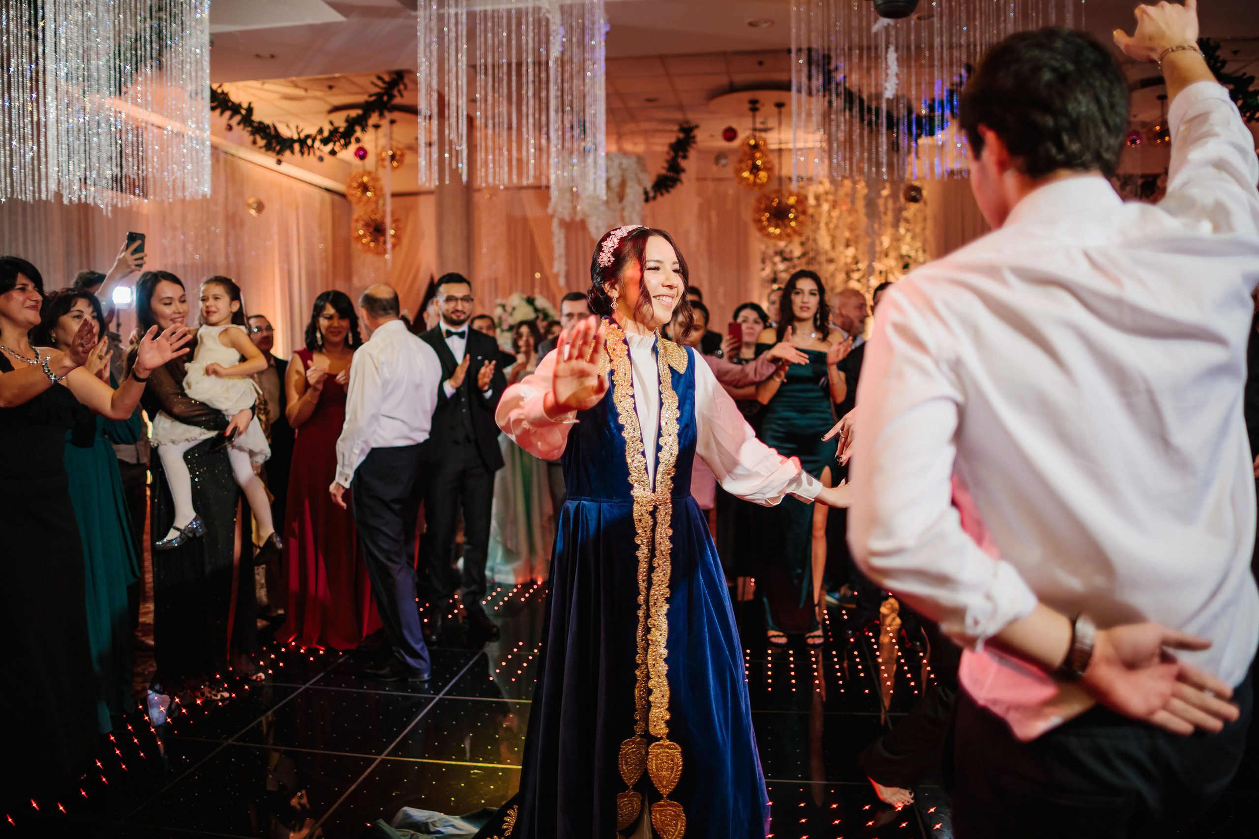 12.17.2021 Wedding. Wedding family event photographer in Chicago Nick Yushevich