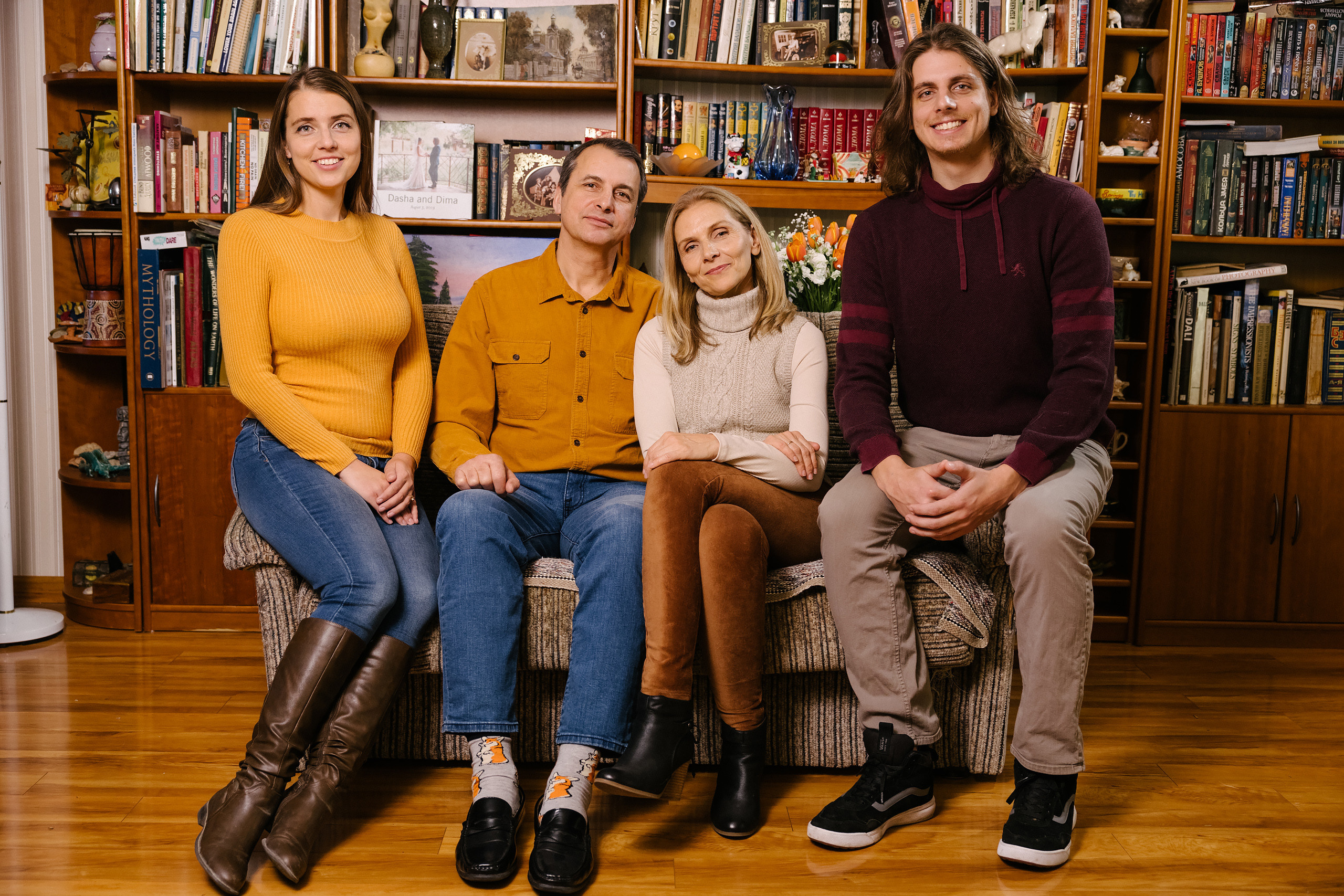 03082022 Family Photoshoot. Wedding family event photographer in Chicago Nick Yushevich