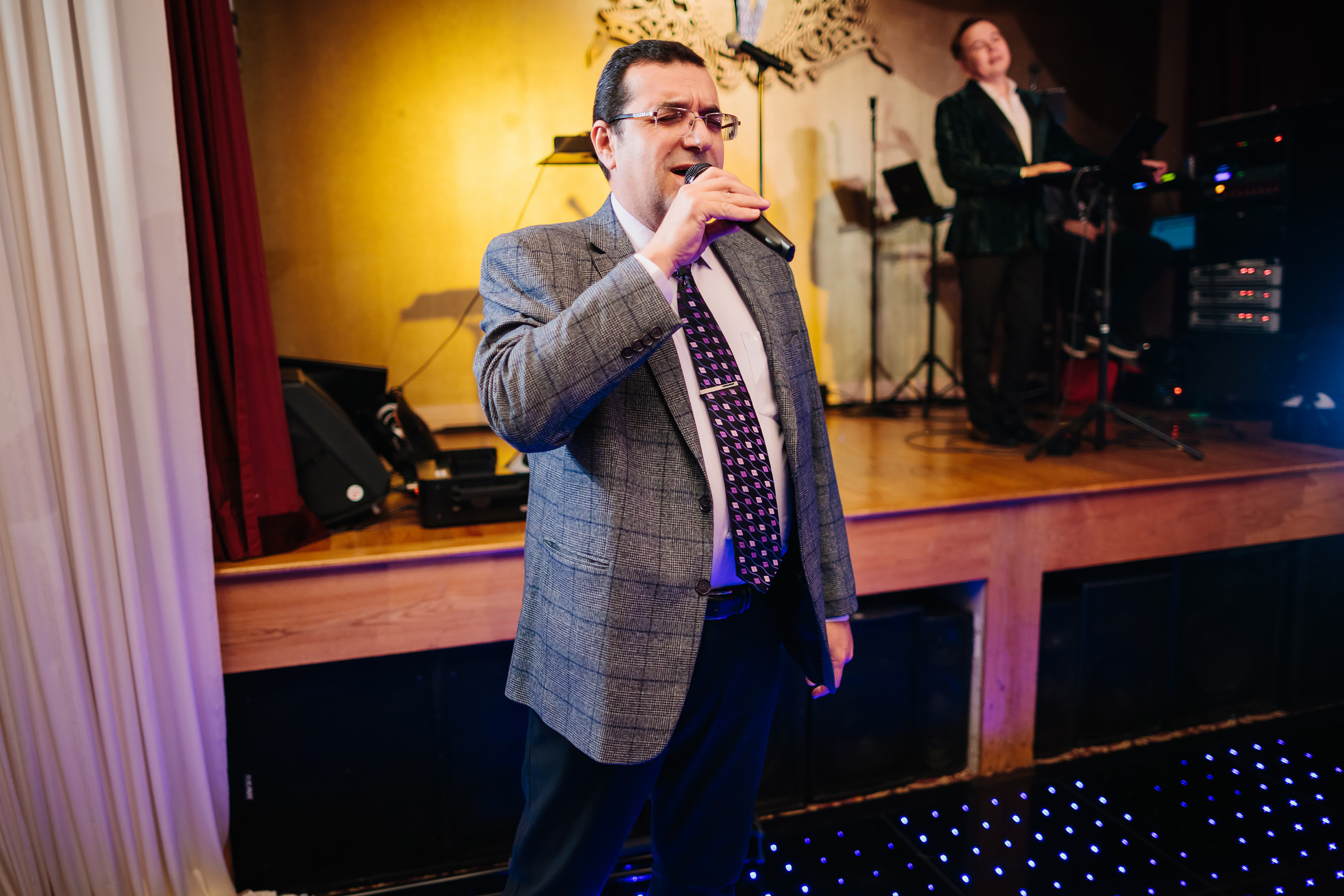 12.17.2021 Wedding. Wedding family event photographer in Chicago Nick Yushevich