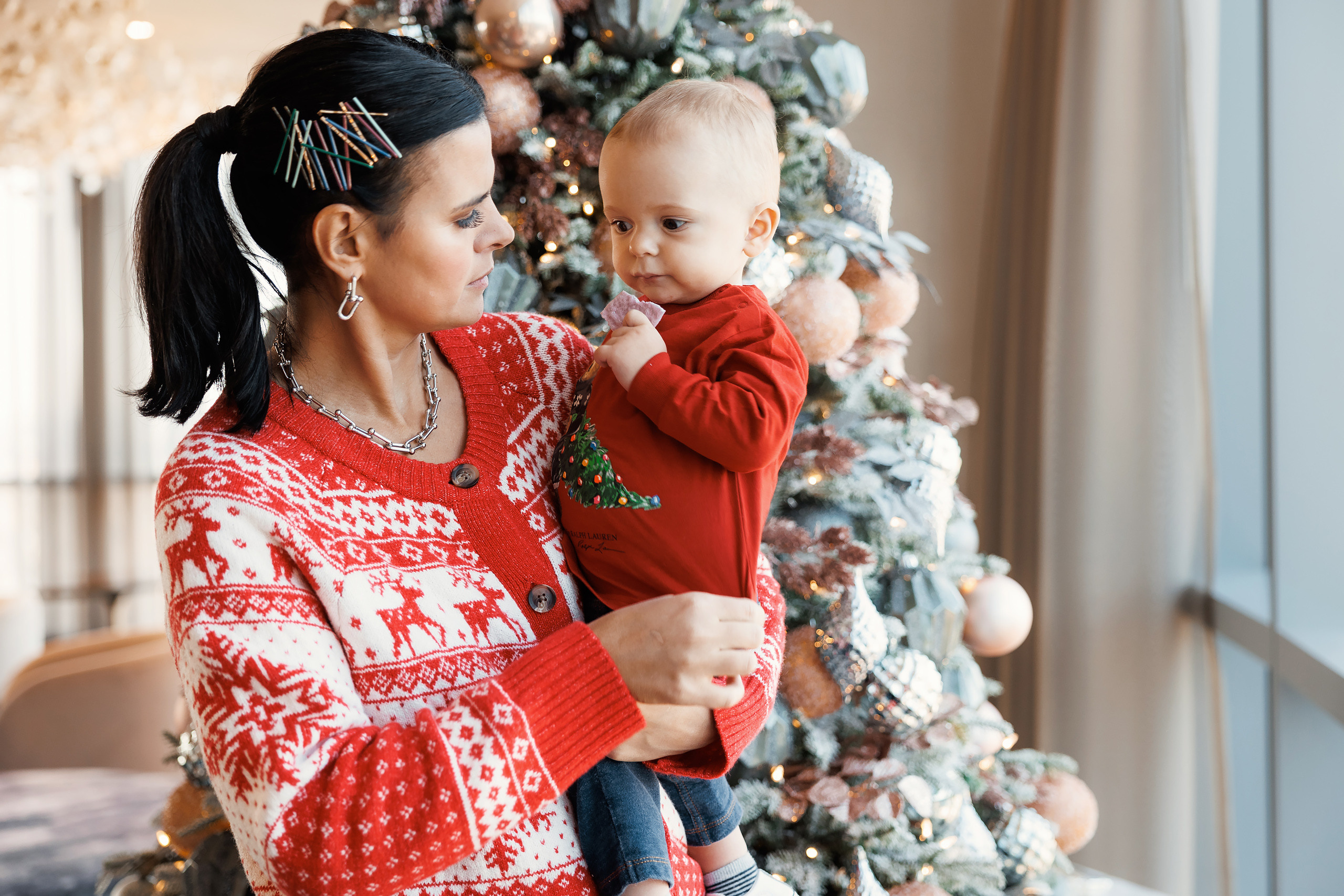 12192021 Christmas Photoshoot. Wedding family event photographer in Chicago Nick Yushevich