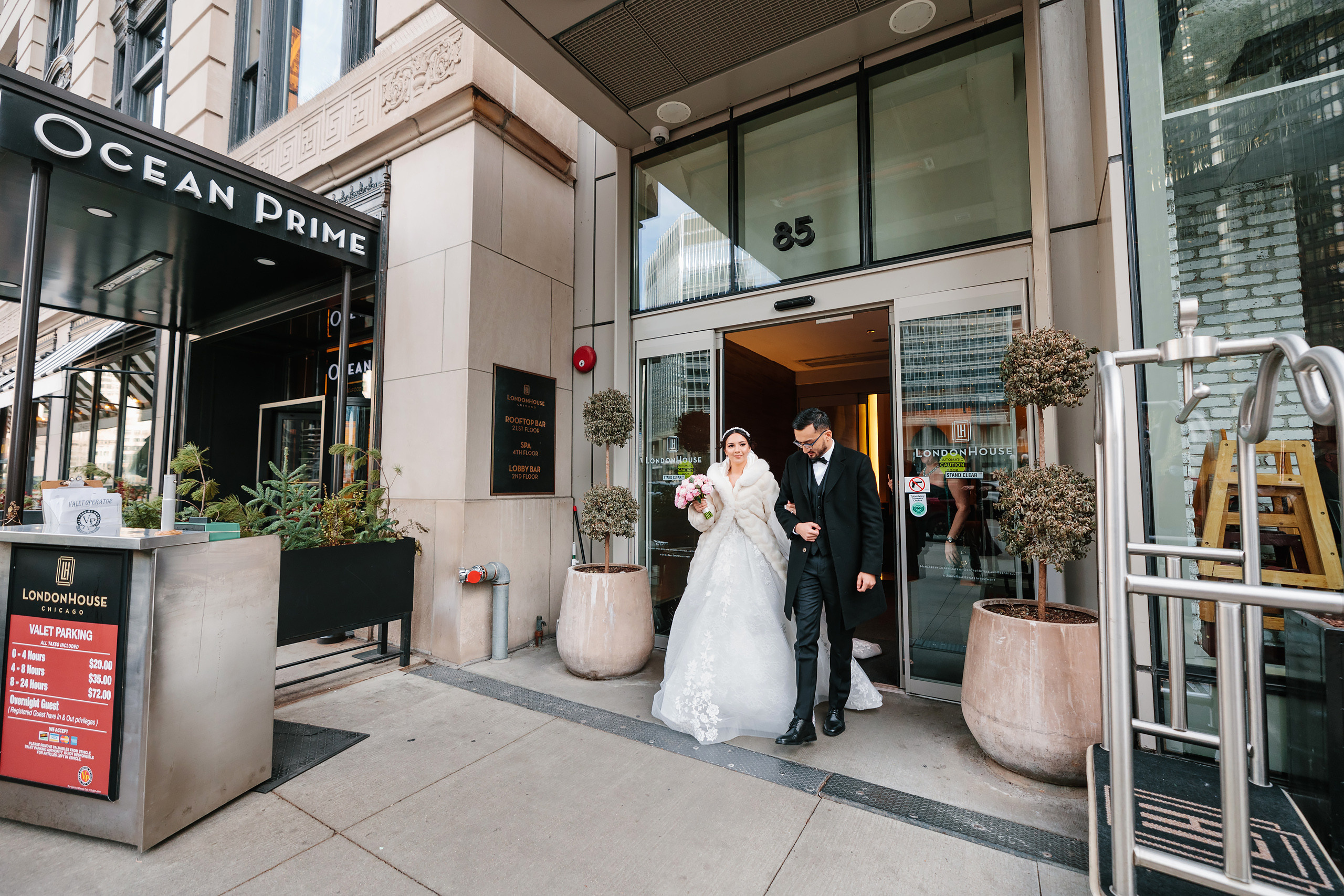 12.17.2021 Wedding. Wedding family event photographer in Chicago Nick Yushevich