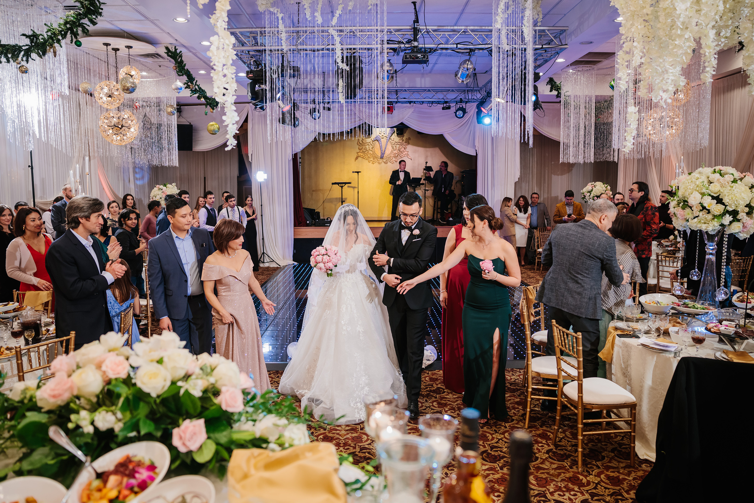 12.17.2021 Wedding. Wedding family event photographer in Chicago Nick Yushevich