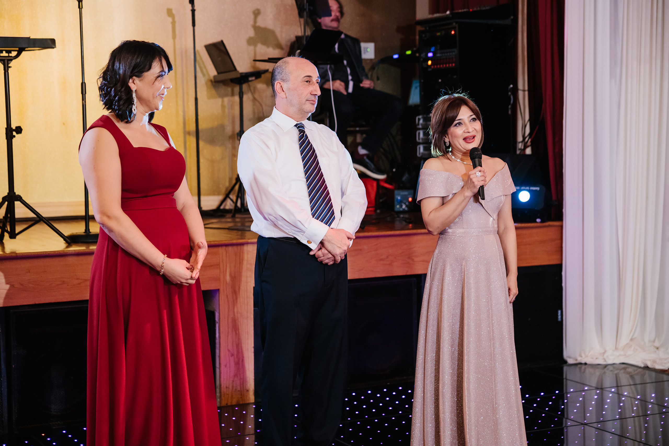 12.17.2021 Wedding. Wedding family event photographer in Chicago Nick Yushevich