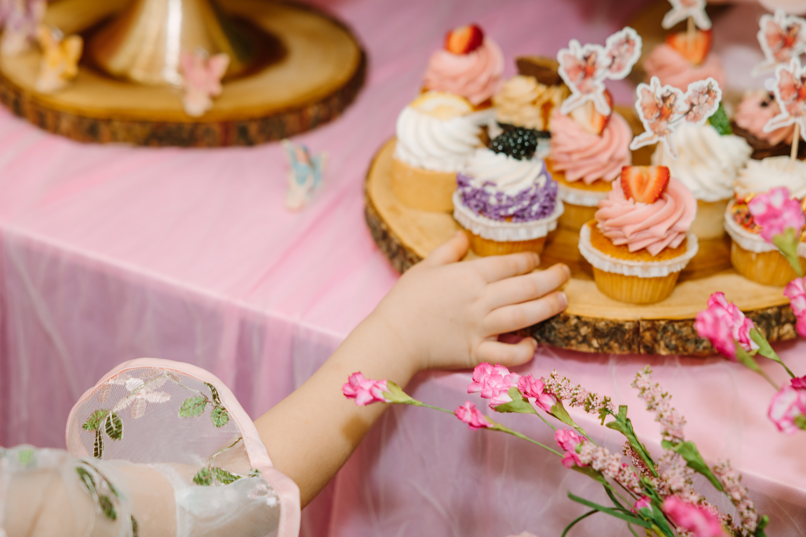 02.19.2022 Birthday Party. Wedding family event photographer in Chicago Nick Yushevich