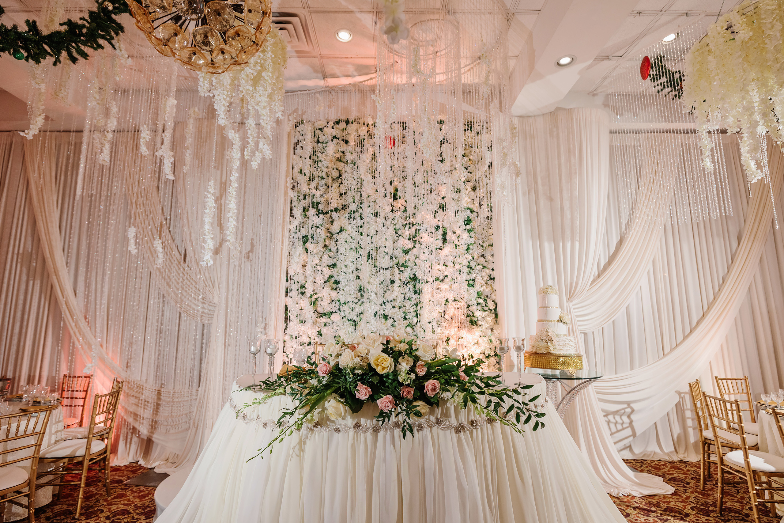 12.17.2021 Wedding. Wedding family event photographer in Chicago Nick Yushevich