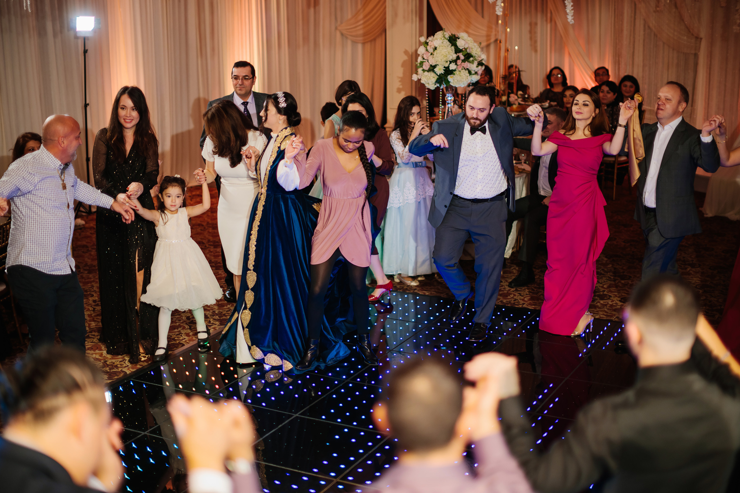 12.17.2021 Wedding. Wedding family event photographer in Chicago Nick Yushevich