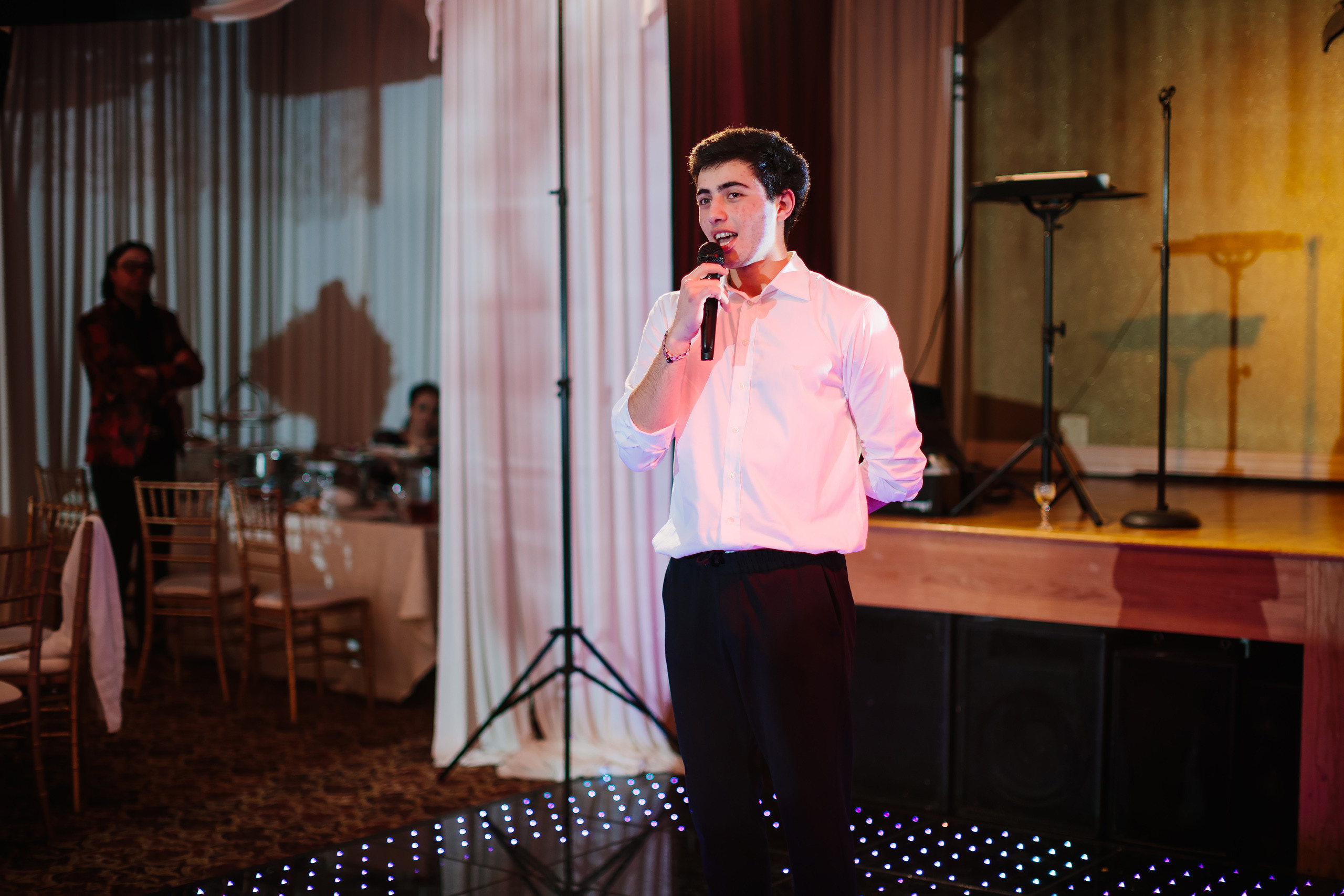 12.17.2021 Wedding. Wedding family event photographer in Chicago Nick Yushevich