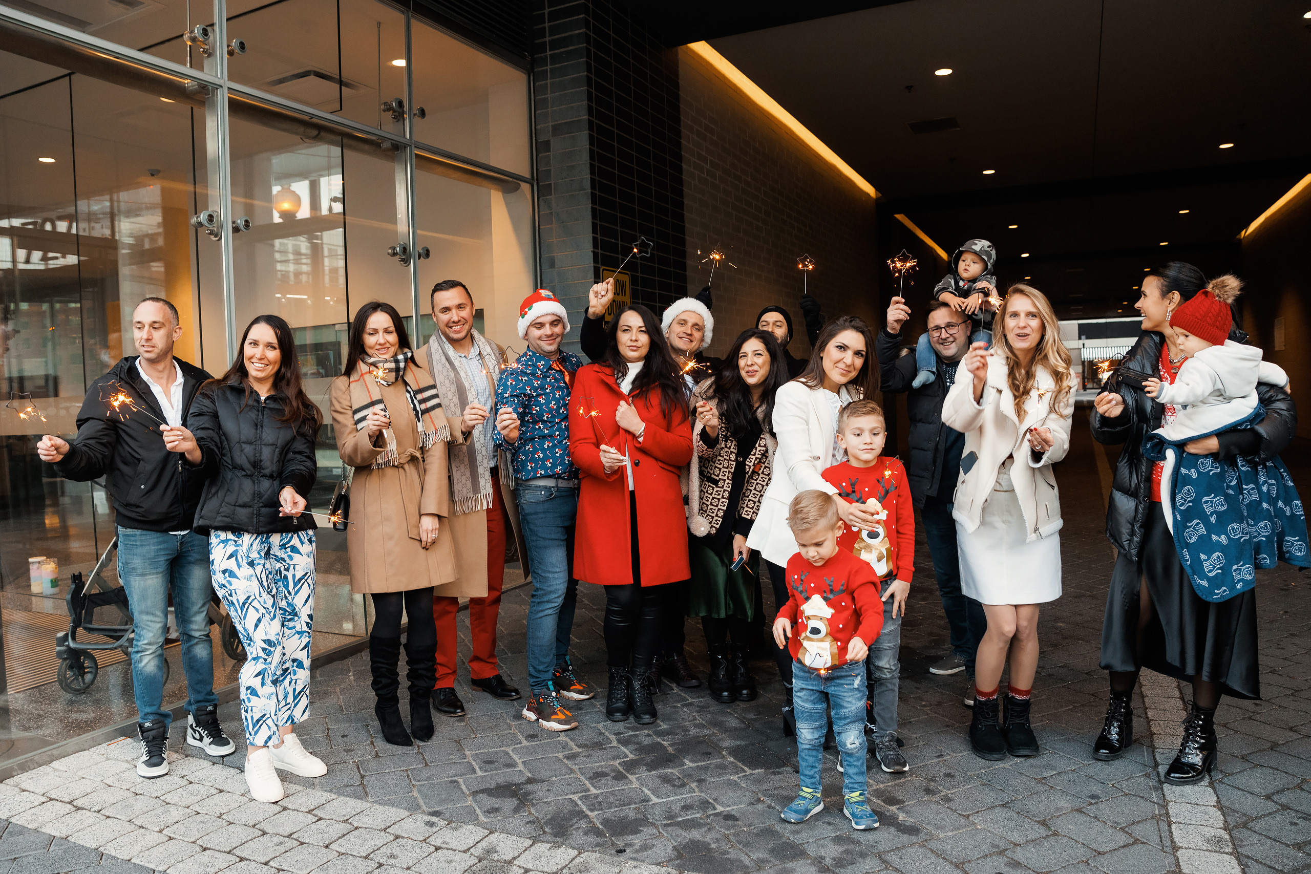 12192021 Christmas Photoshoot. Wedding family event photographer in Chicago Nick Yushevich