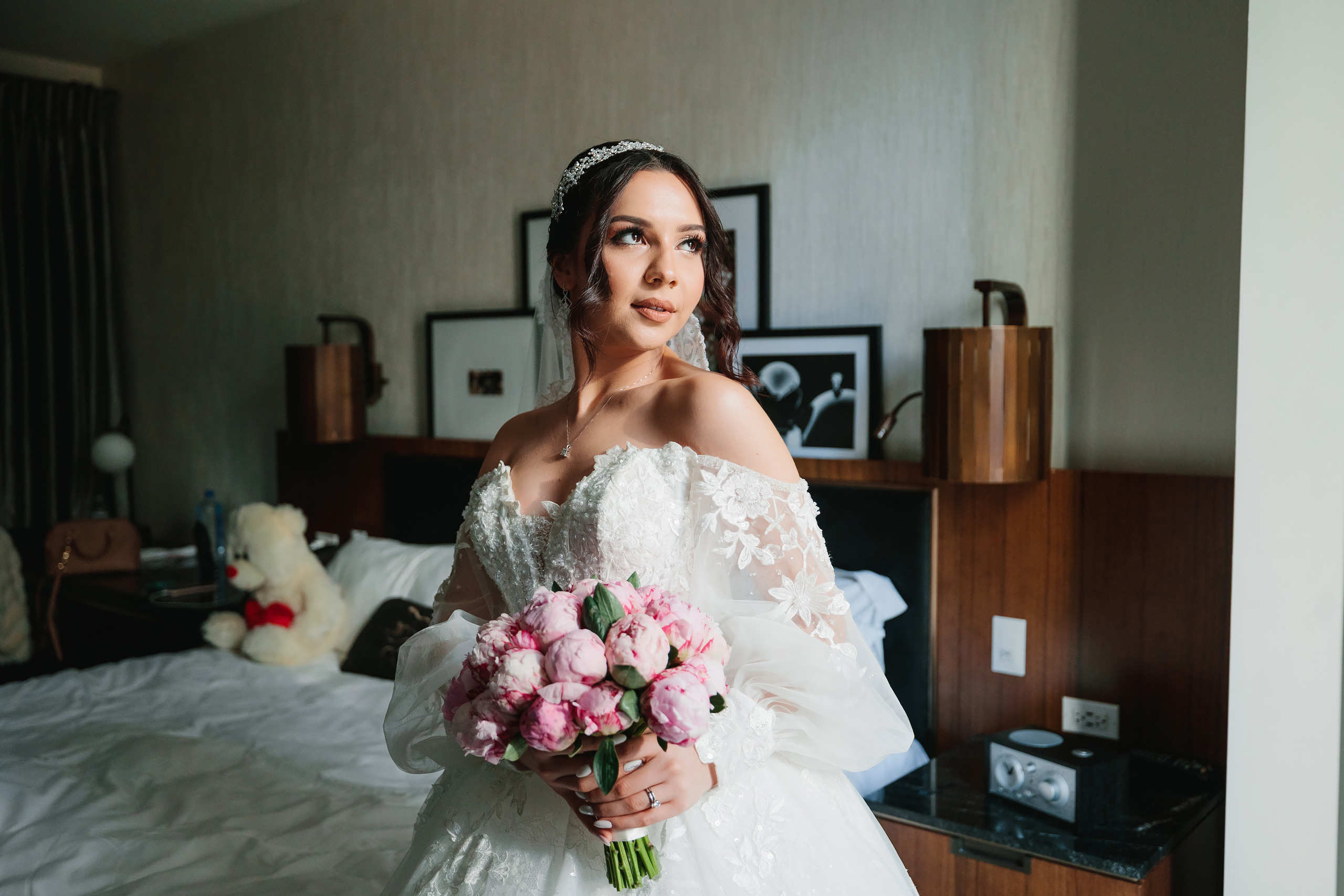 12.17.2021 Wedding. Wedding family event photographer in Chicago Nick Yushevich