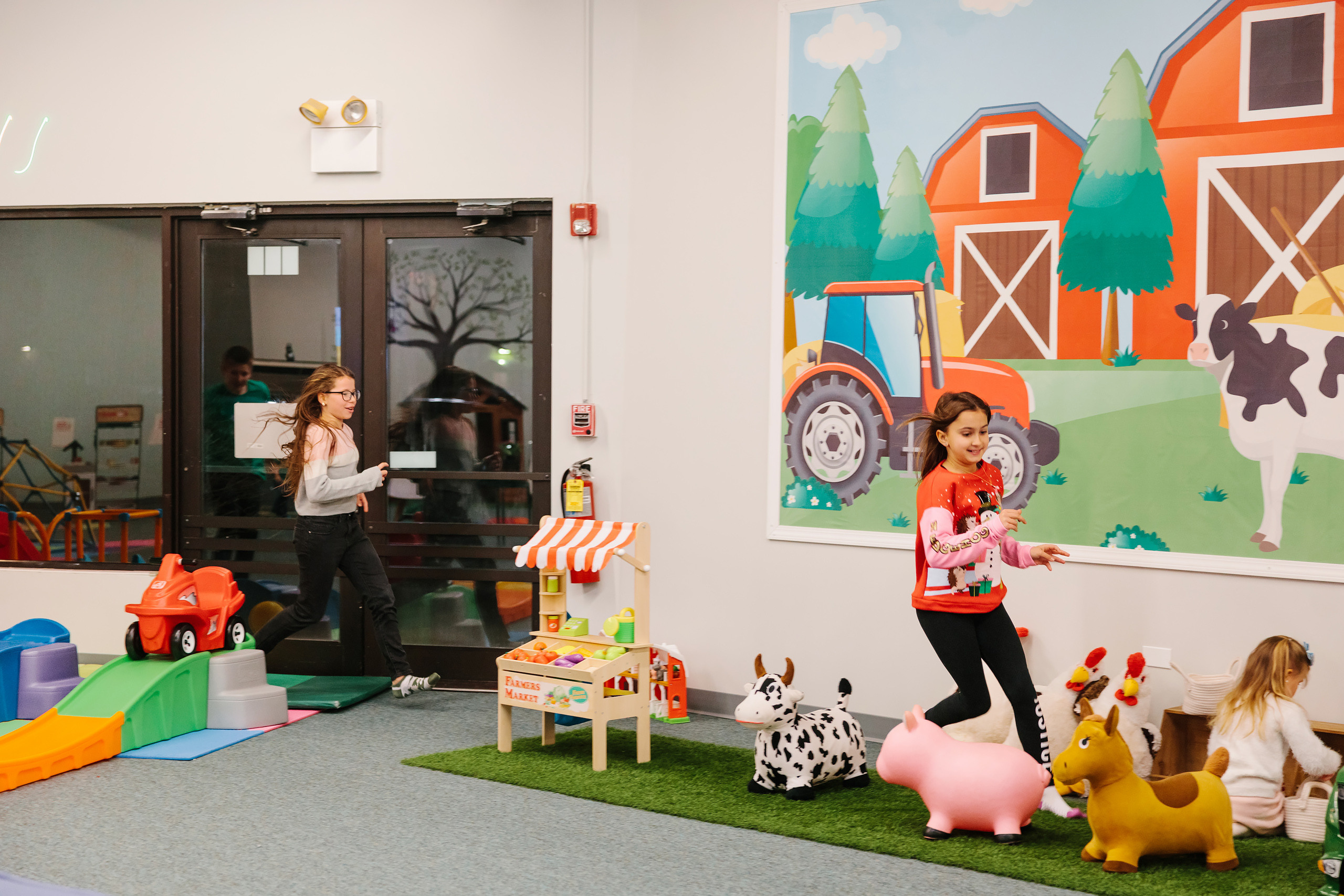 12.18.2021 Birthday Party. Wedding family event photographer in Chicago Nick Yushevich