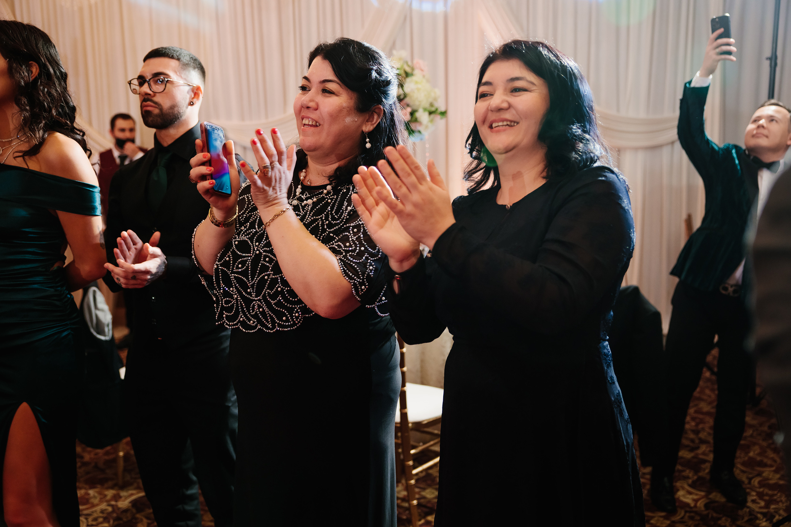 12.17.2021 Wedding. Wedding family event photographer in Chicago Nick Yushevich