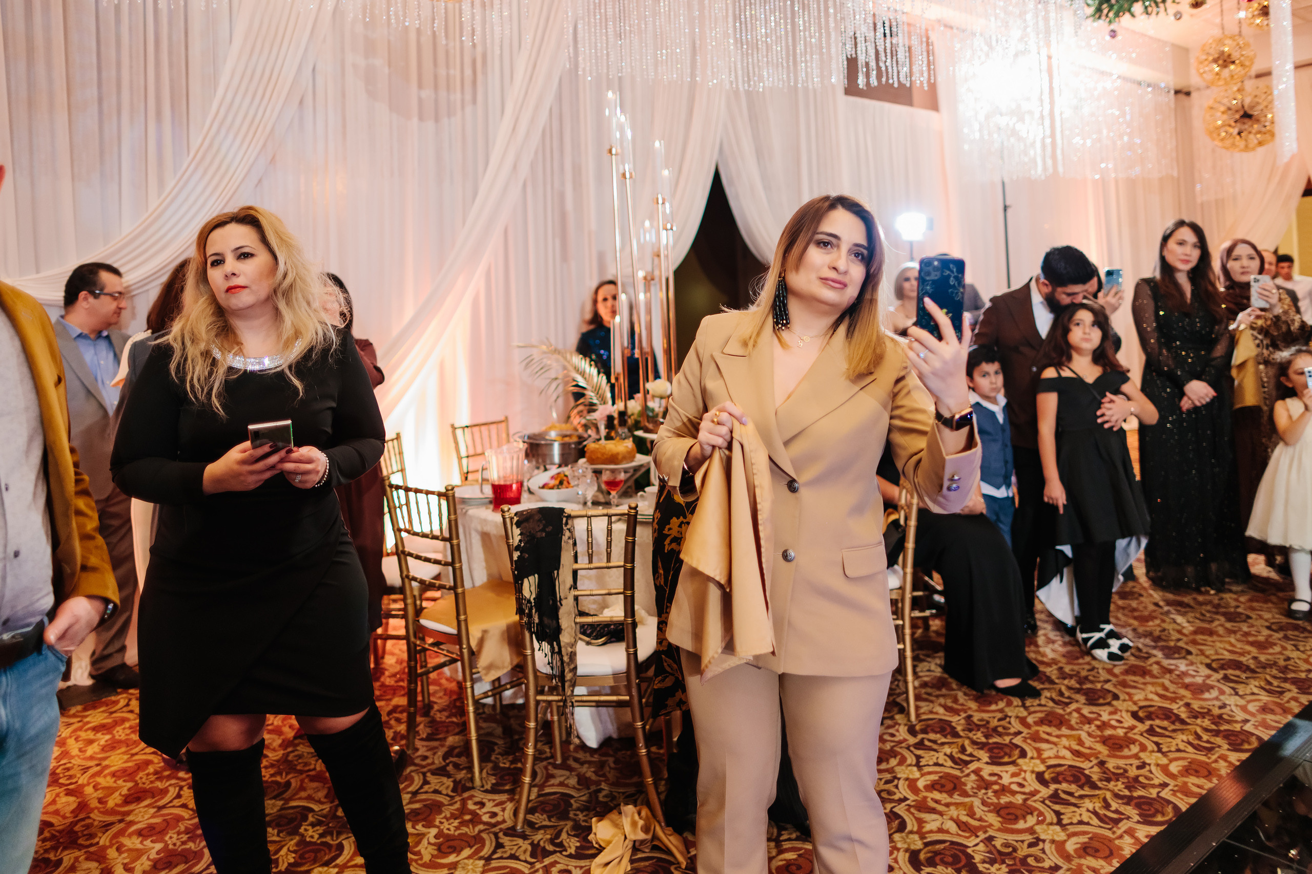 12.17.2021 Wedding. Wedding family event photographer in Chicago Nick Yushevich