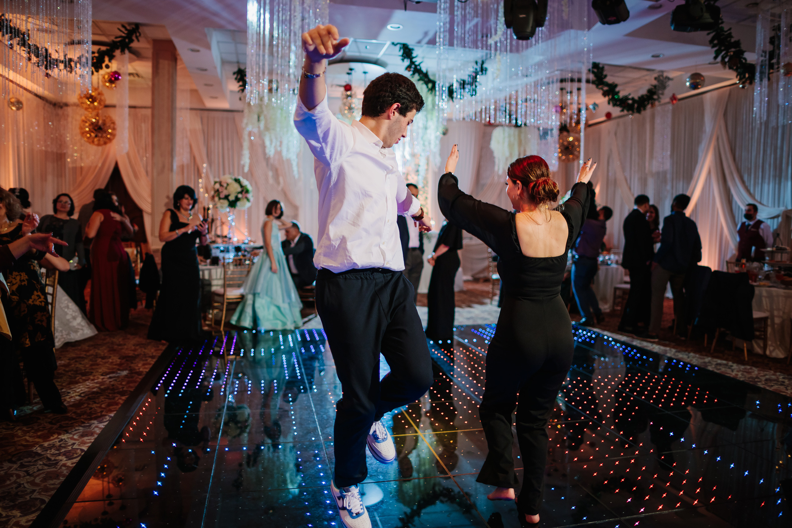 12.17.2021 Wedding. Wedding family event photographer in Chicago Nick Yushevich