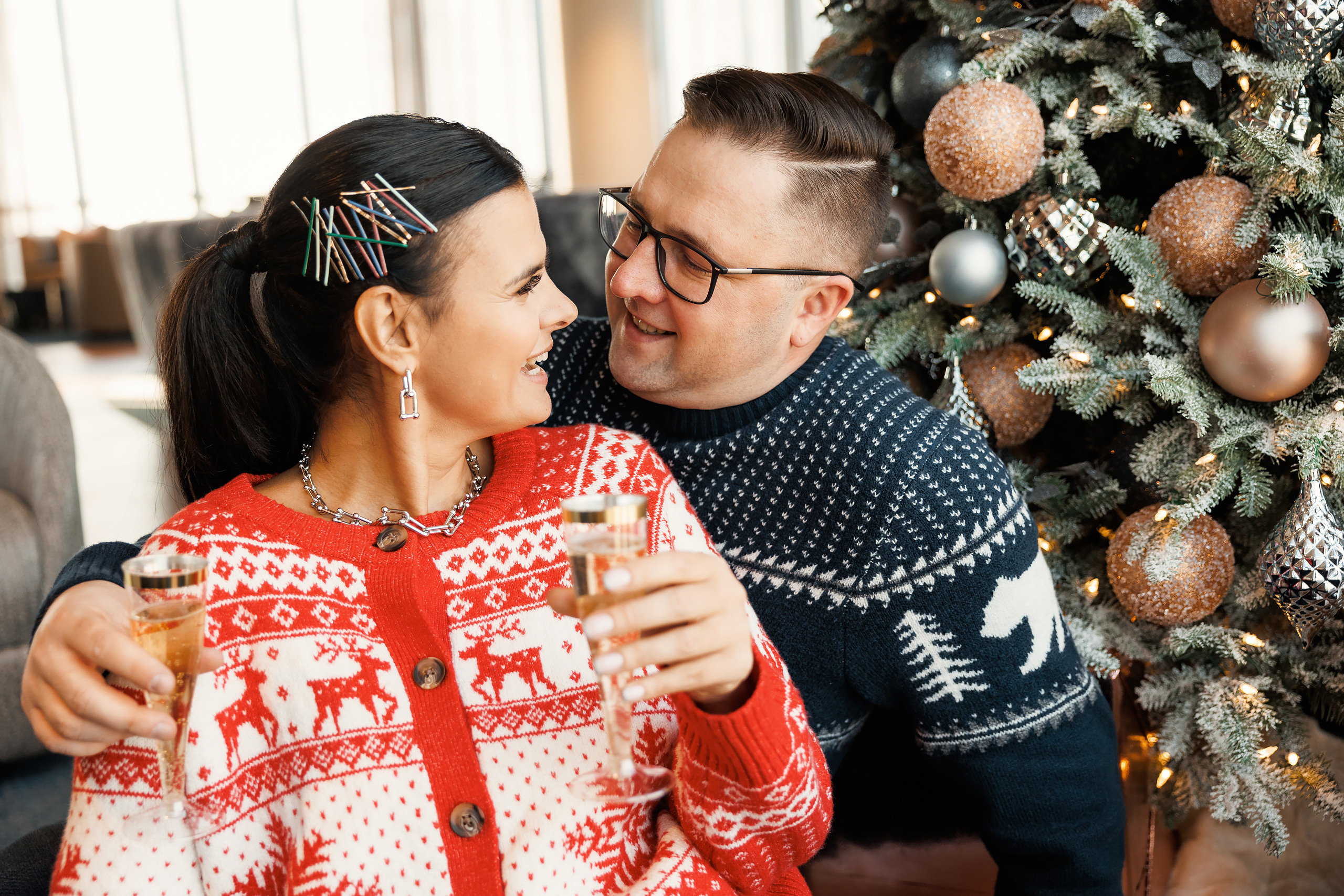 12192021 Christmas Photoshoot. Wedding family event photographer in Chicago Nick Yushevich