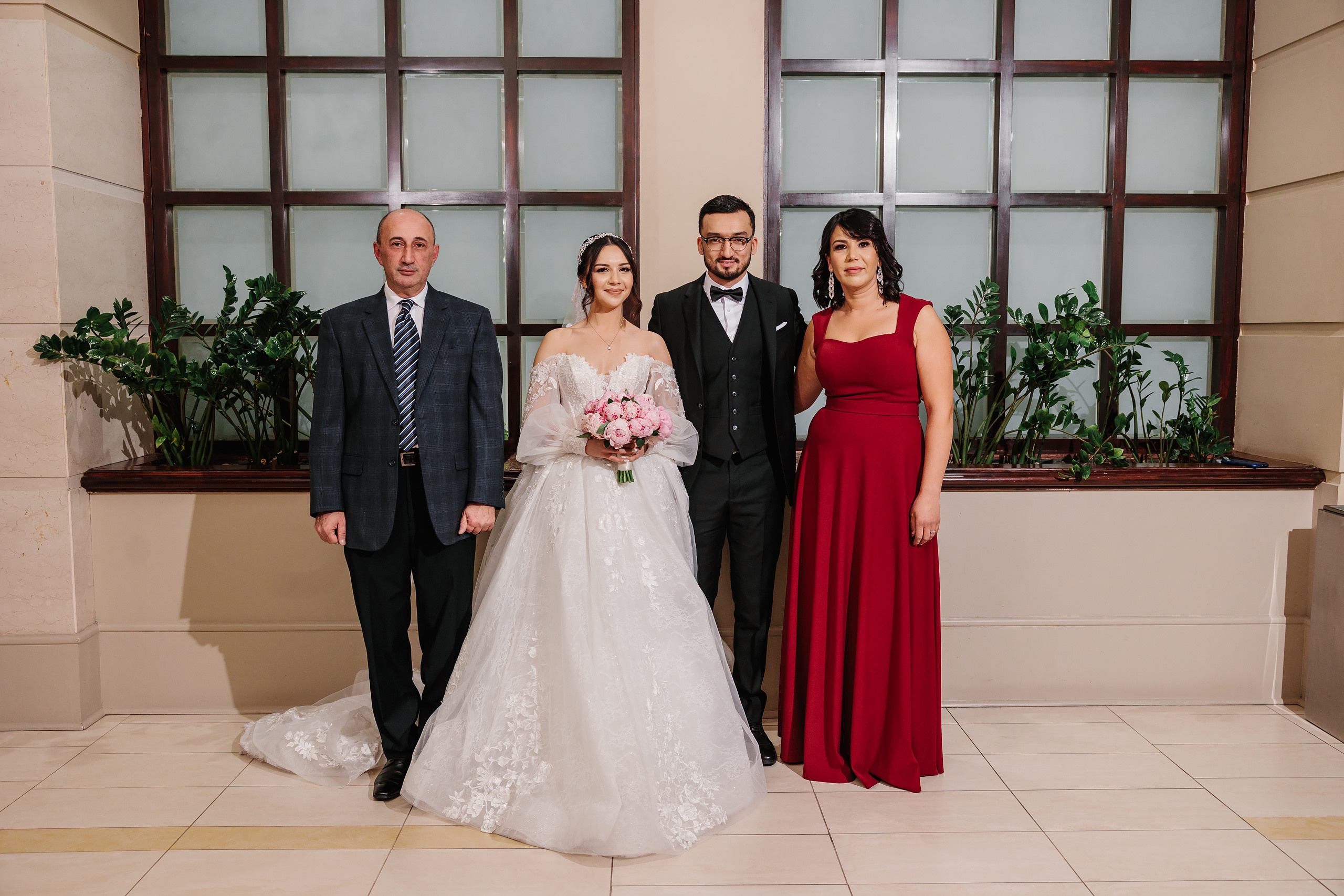 12.17.2021 Wedding. Wedding family event photographer in Chicago Nick Yushevich