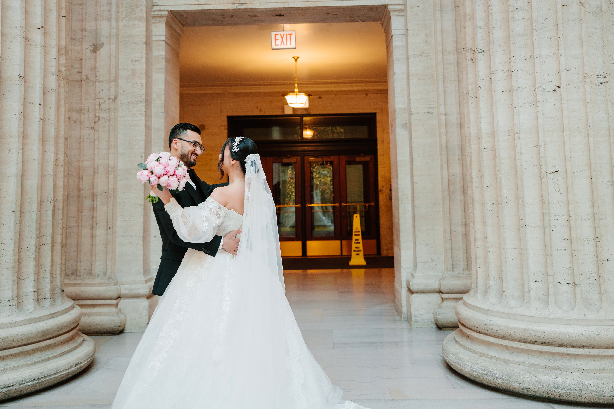 12.17.2021 Wedding. Wedding family event photographer in Chicago Nick Yushevich