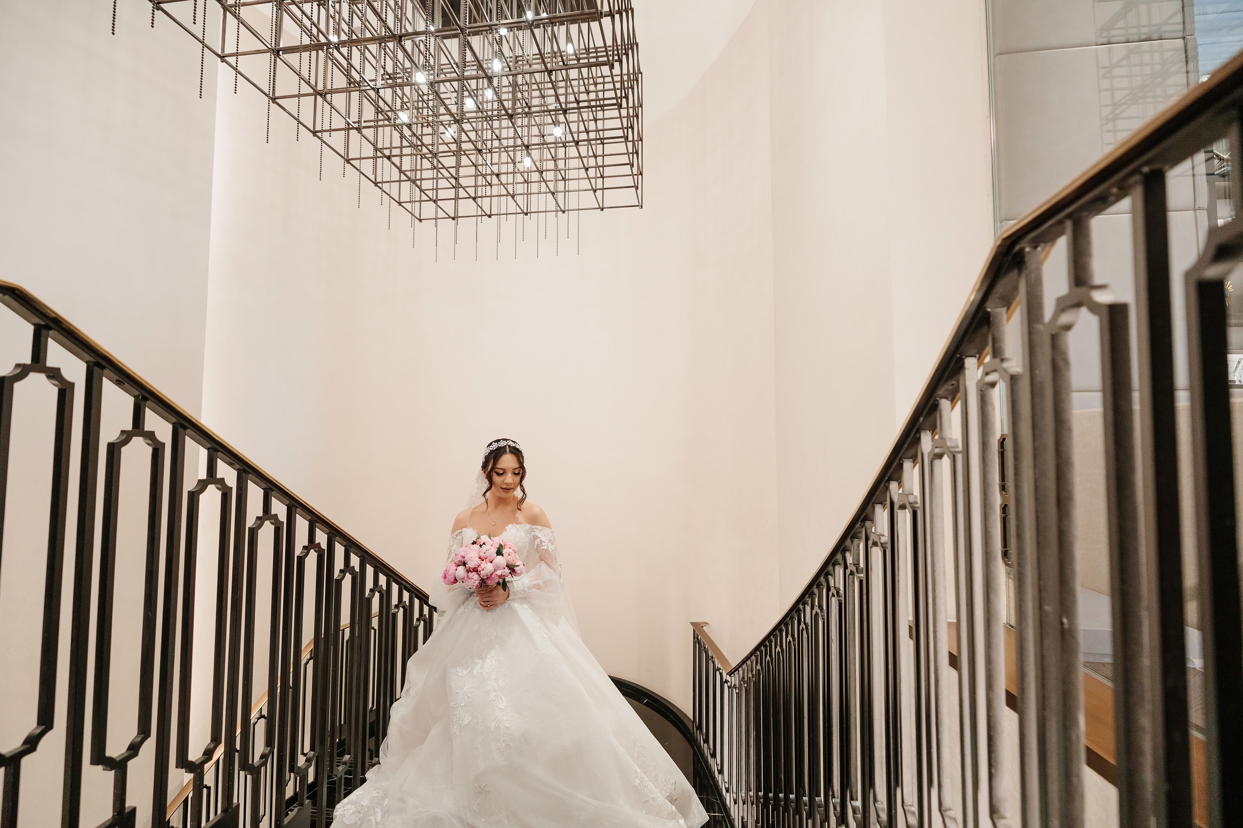 12.17.2021 Wedding. Wedding family event photographer in Chicago Nick Yushevich