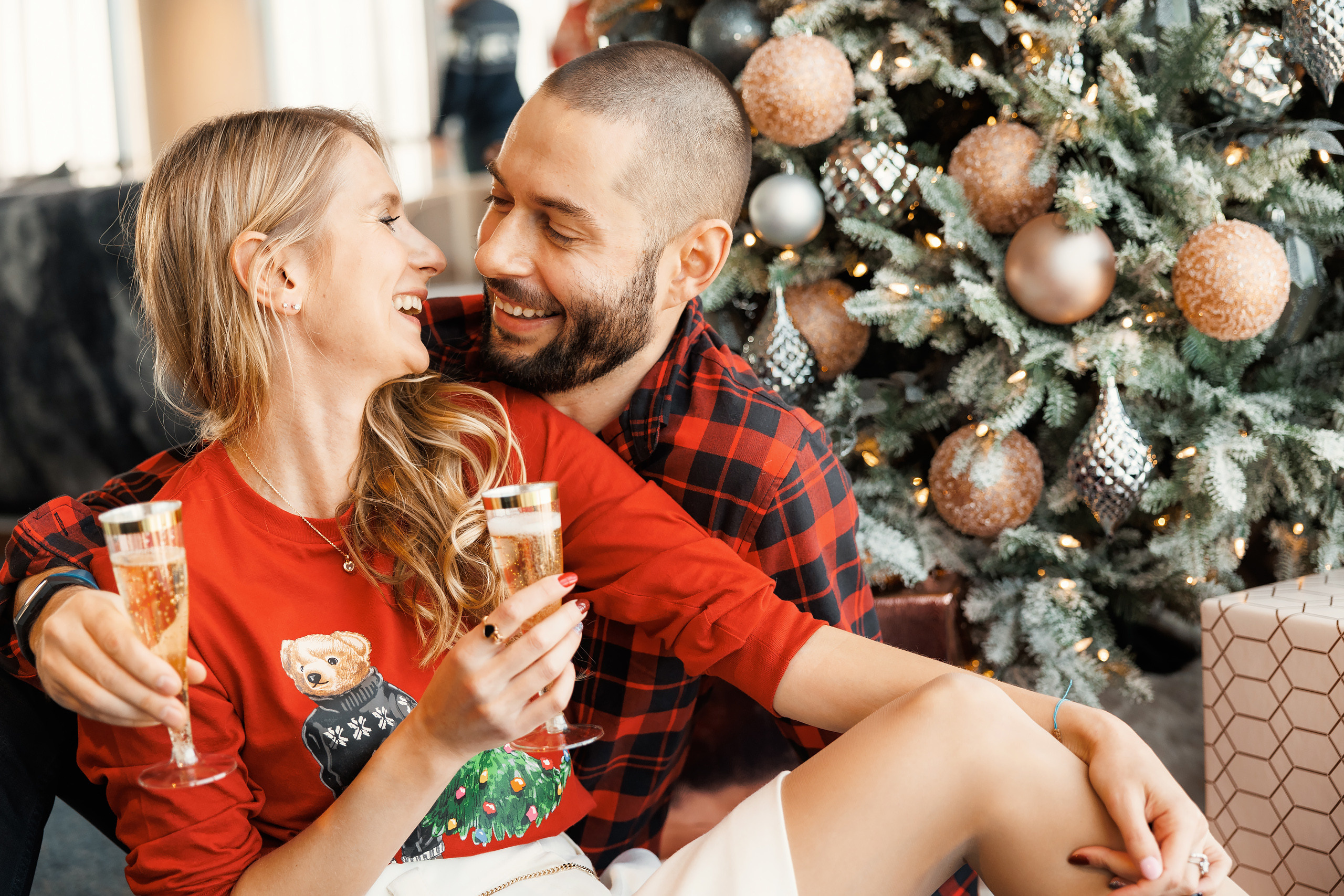 12192021 Christmas Photoshoot. Wedding family event photographer in Chicago Nick Yushevich