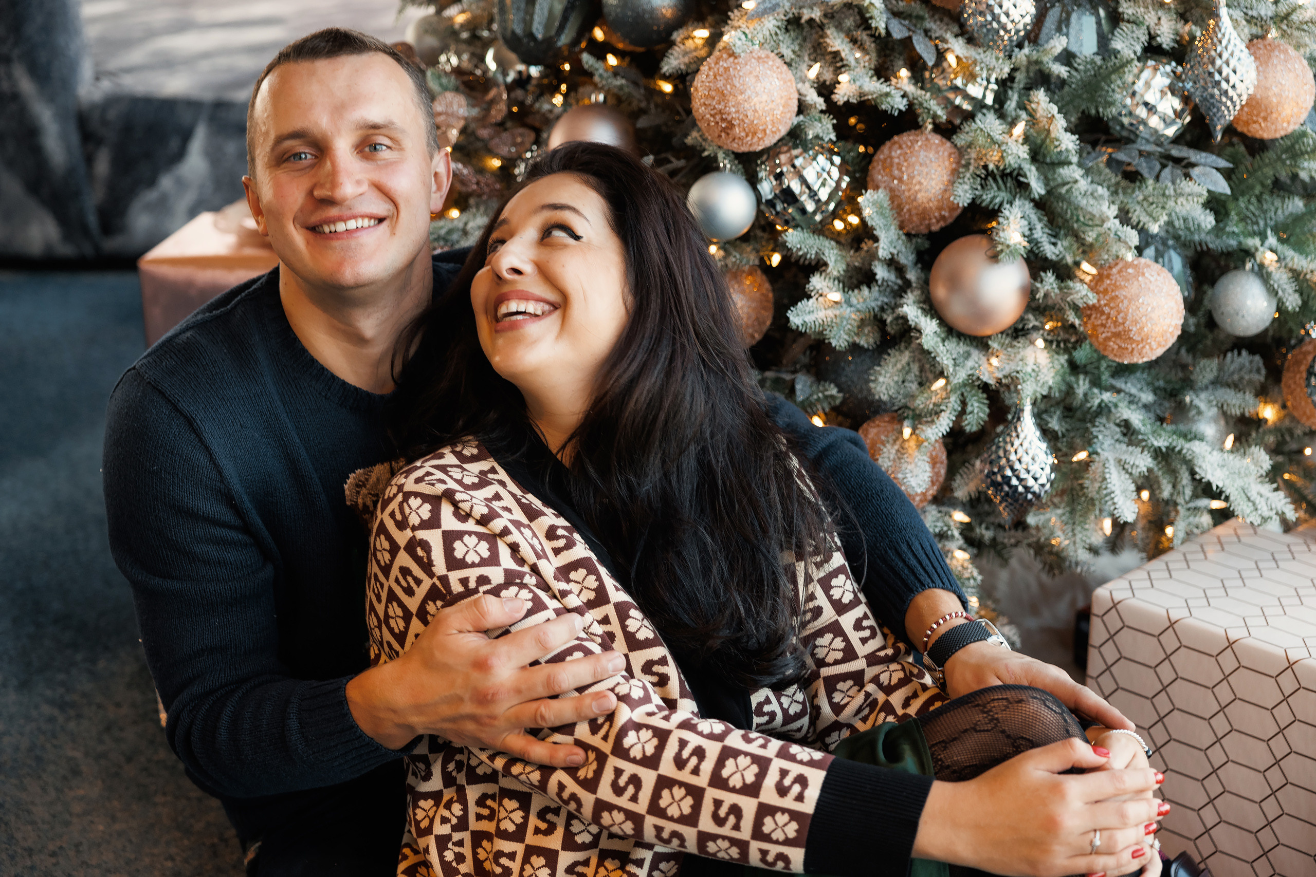 12192021 Christmas Photoshoot. Wedding family event photographer in Chicago Nick Yushevich