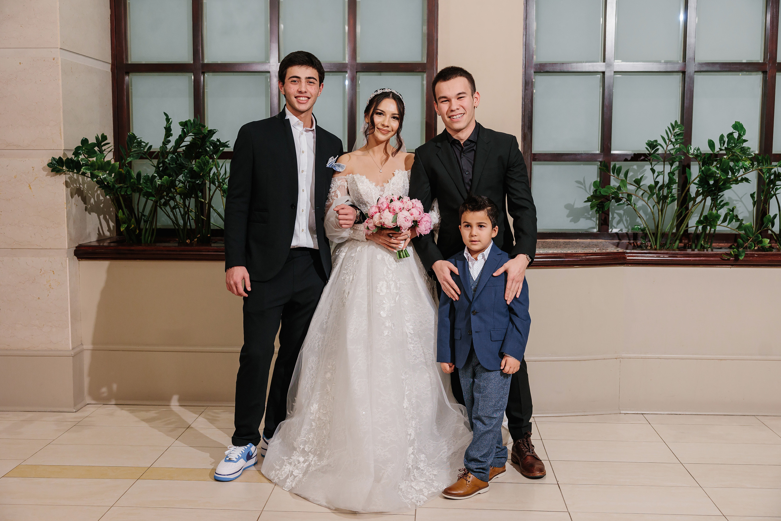 12.17.2021 Wedding. Wedding family event photographer in Chicago Nick Yushevich