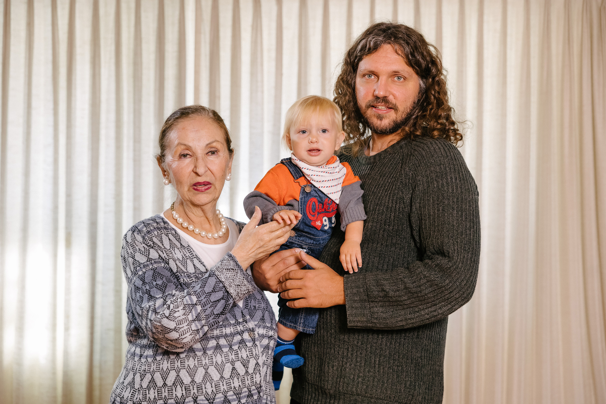 03082022 Family Photoshoot. Wedding family event photographer in Chicago Nick Yushevich