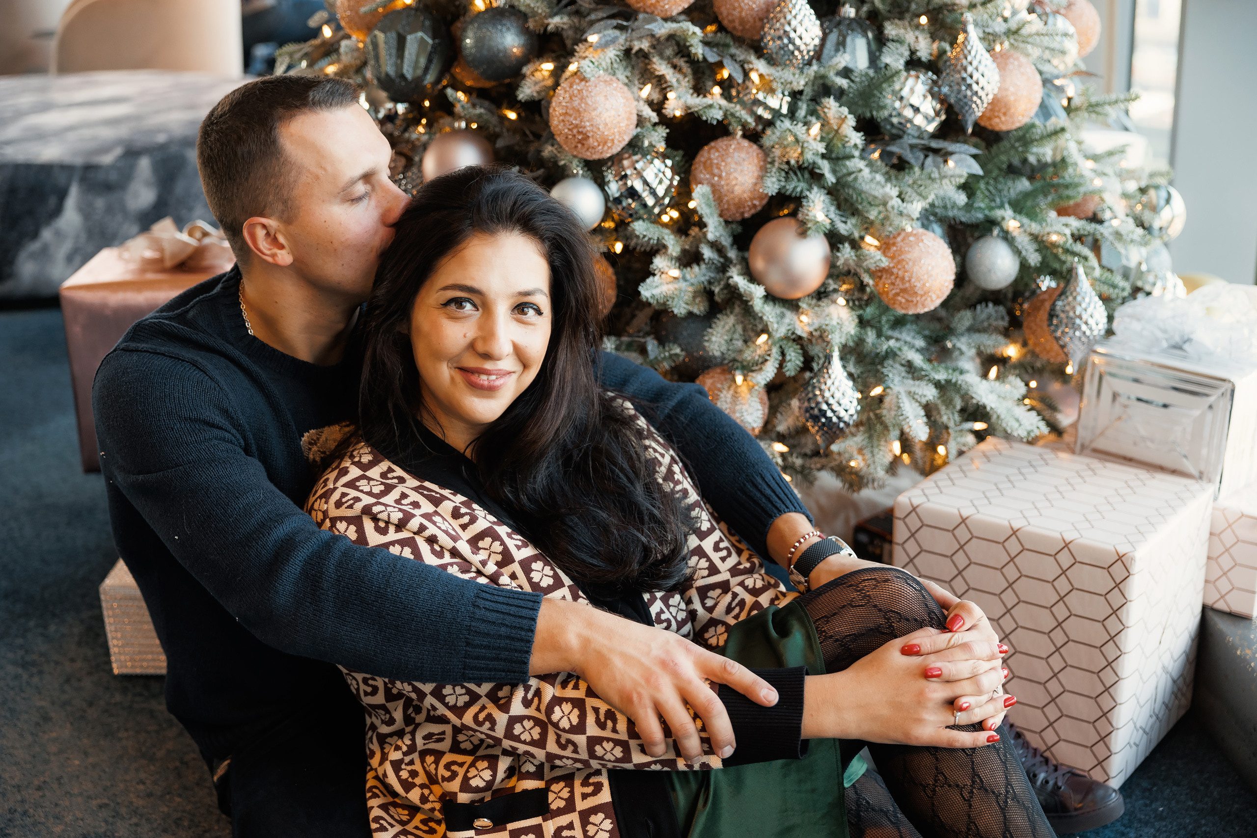 12192021 Christmas Photoshoot. Wedding family event photographer in Chicago Nick Yushevich