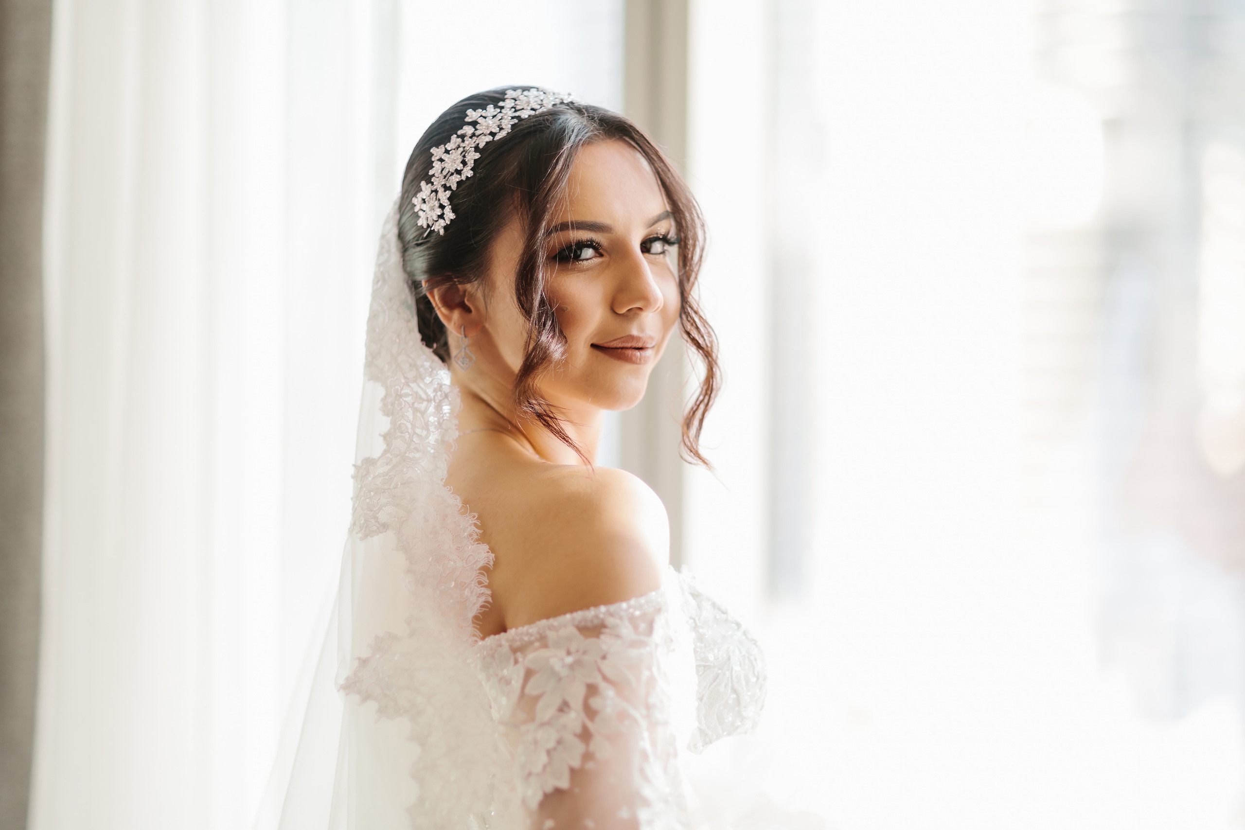 12.17.2021 Wedding. Wedding family event photographer in Chicago Nick Yushevich