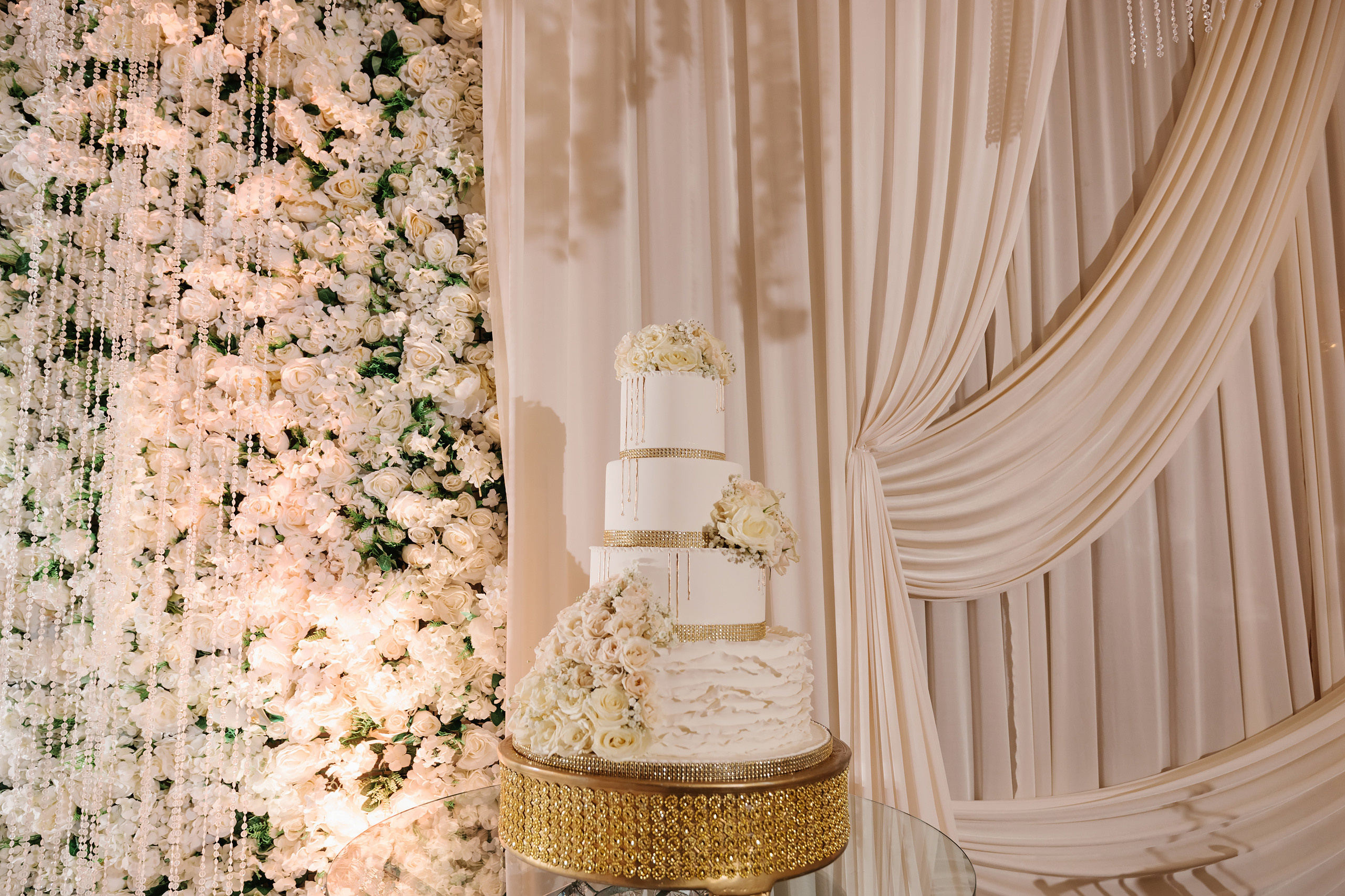 12.17.2021 Wedding. Wedding family event photographer in Chicago Nick Yushevich