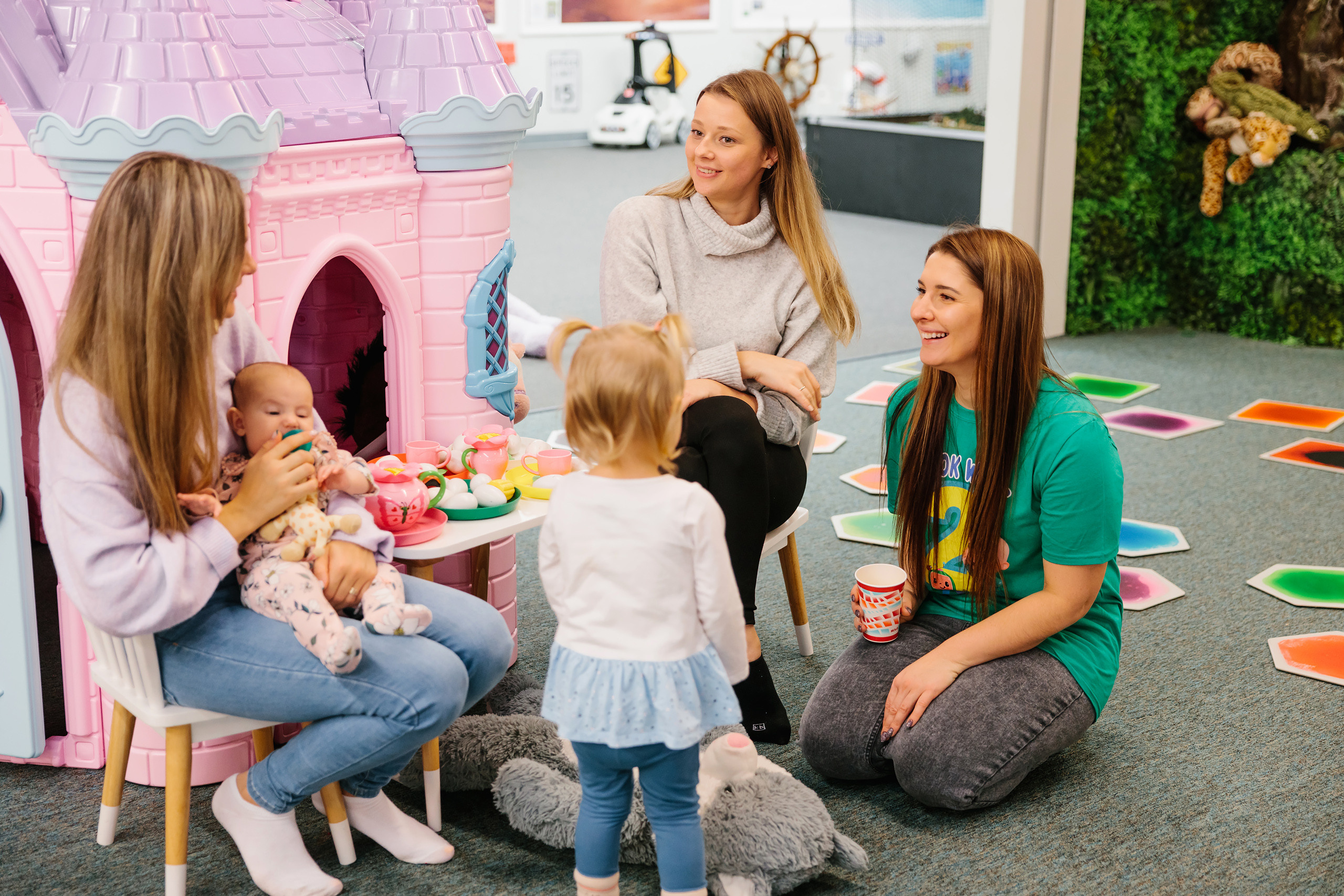 12.18.2021 Birthday Party. Wedding family event photographer in Chicago Nick Yushevich