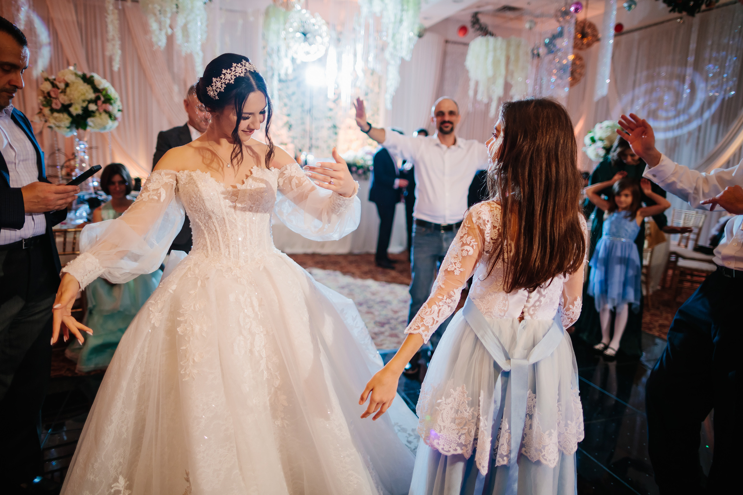 12.17.2021 Wedding. Wedding family event photographer in Chicago Nick Yushevich