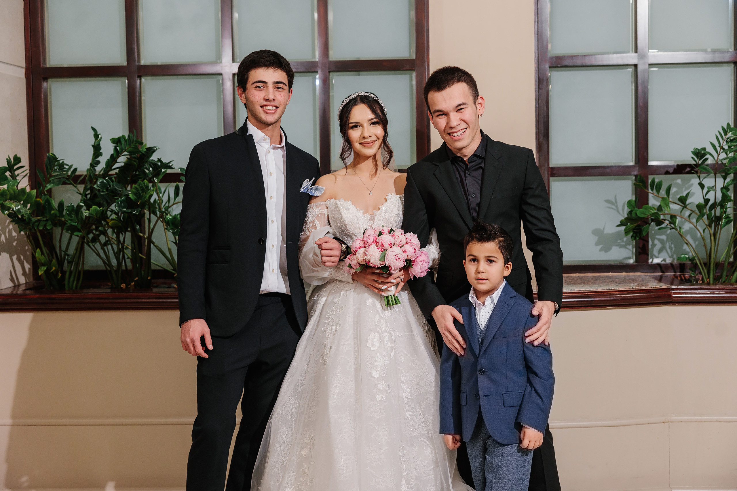 12.17.2021 Wedding. Wedding family event photographer in Chicago Nick Yushevich