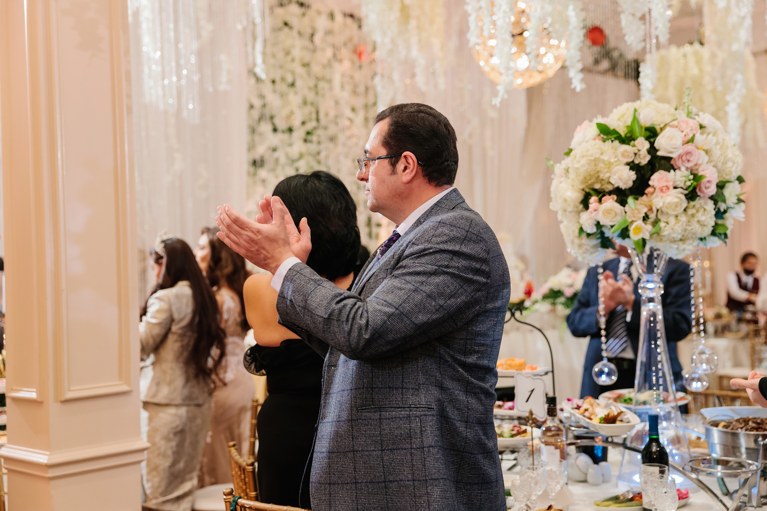 12.17.2021 Wedding. Wedding family event photographer in Chicago Nick Yushevich