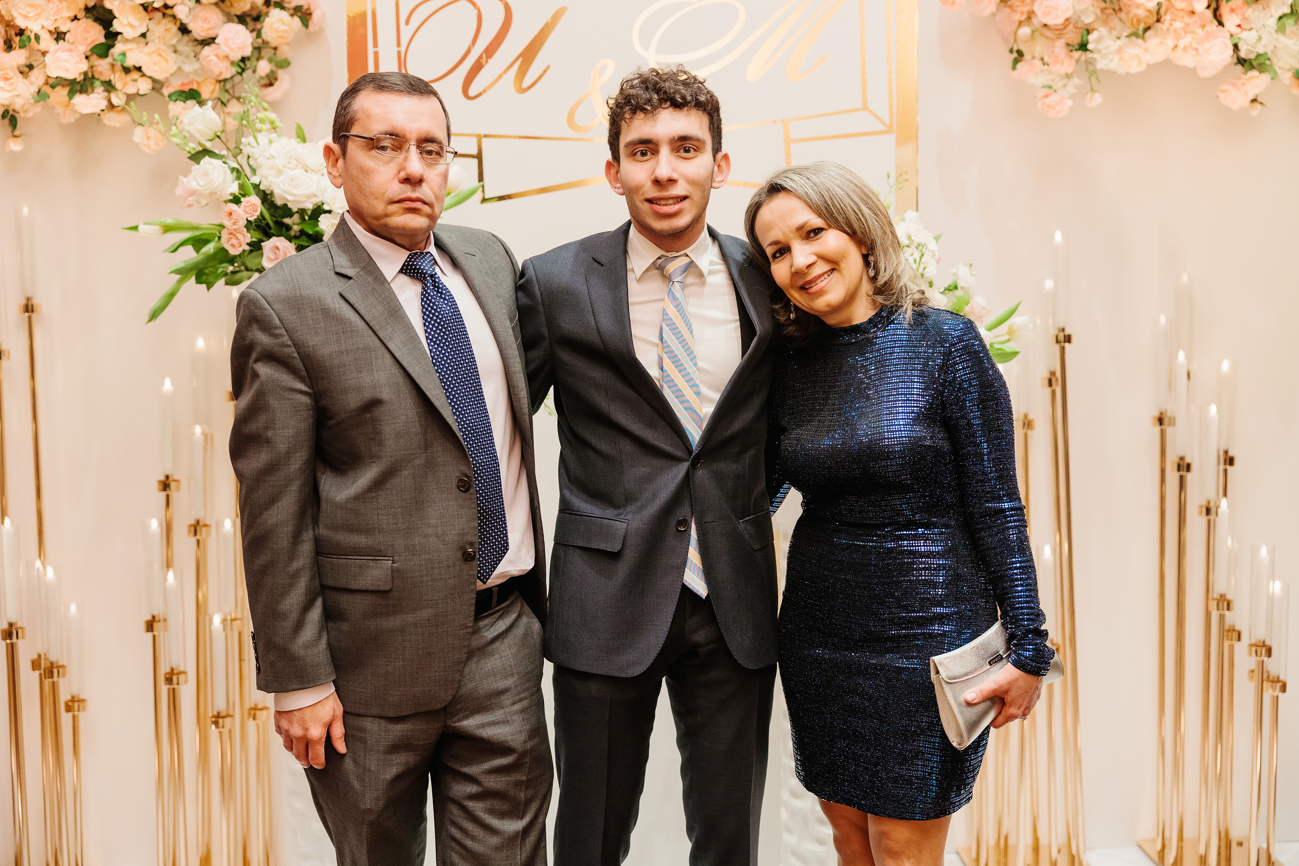 12.17.2021 Wedding. Wedding family event photographer in Chicago Nick Yushevich