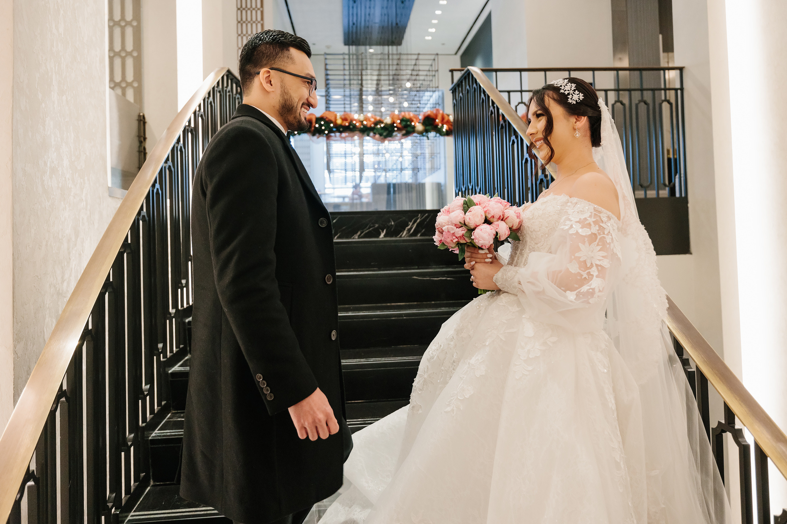 12.17.2021 Wedding. Wedding family event photographer in Chicago Nick Yushevich