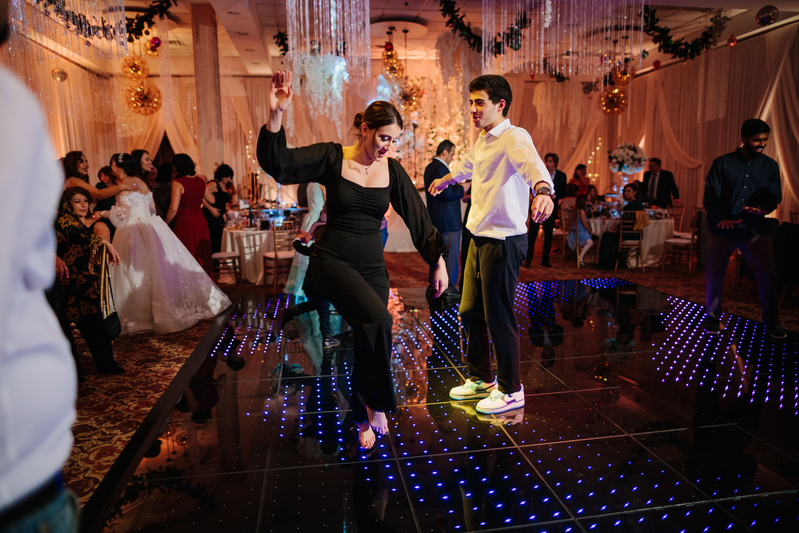 12.17.2021 Wedding. Wedding family event photographer in Chicago Nick Yushevich