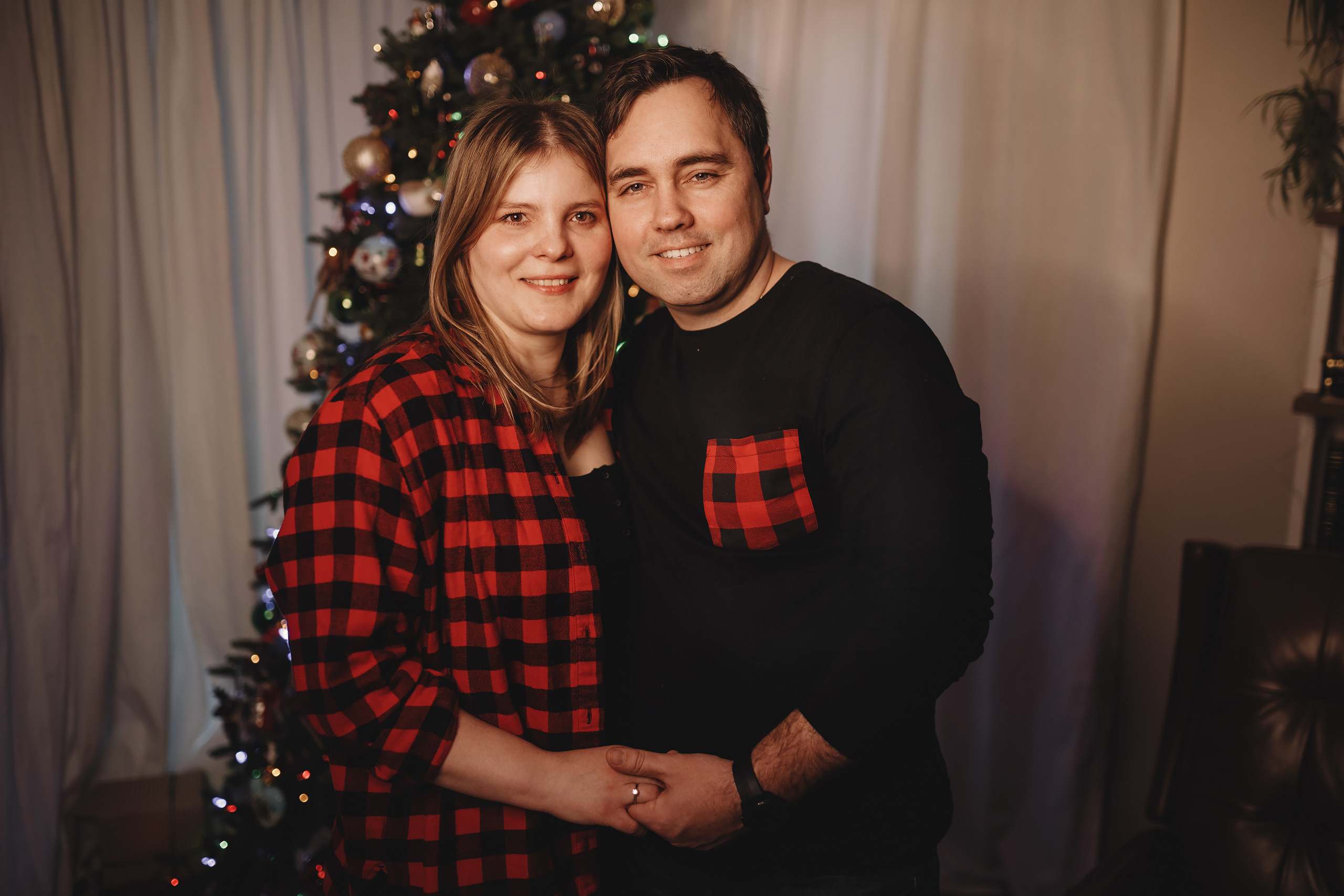 01302022 Christmas Photoshoot. Wedding family event photographer in Chicago Nick Yushevich