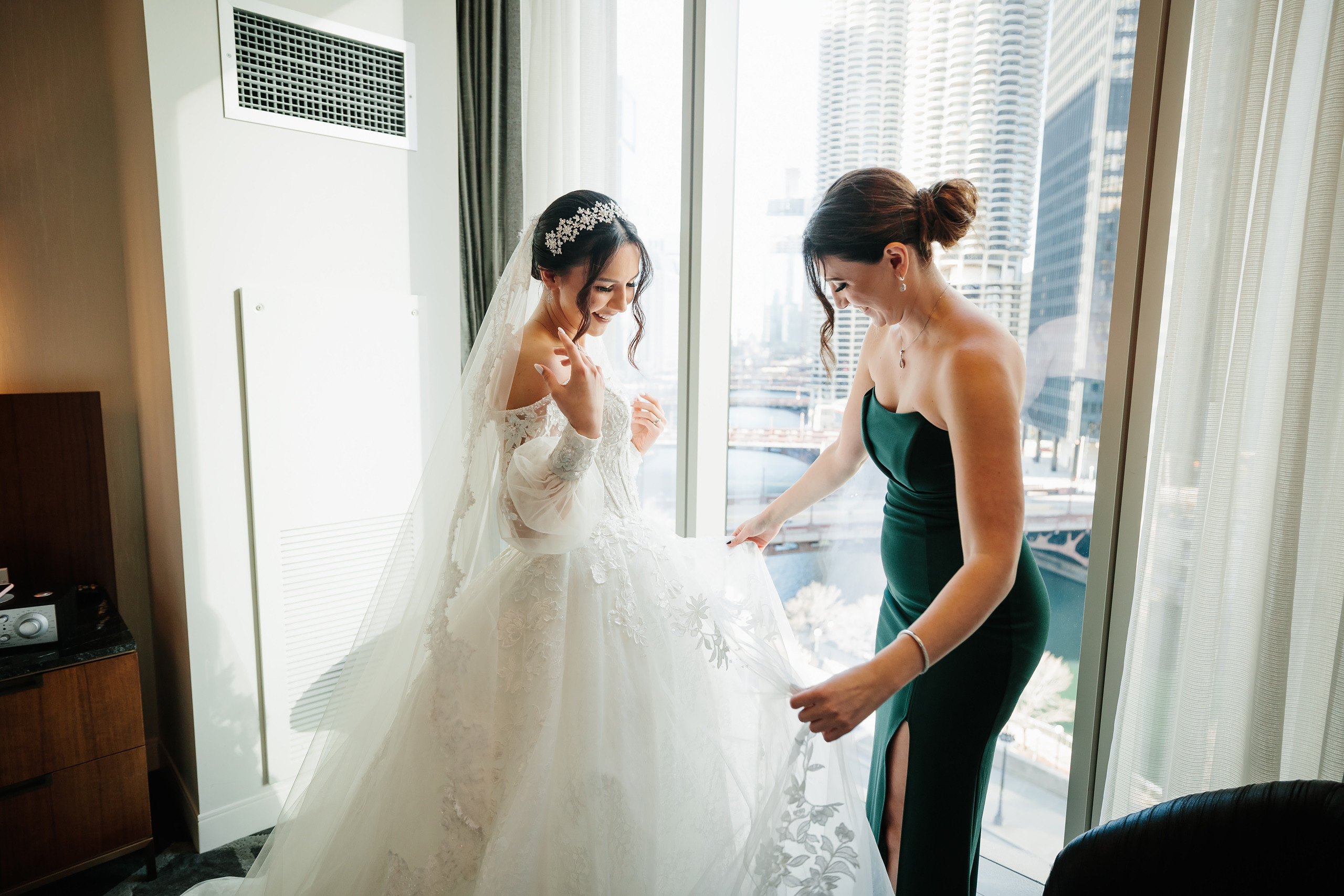 12.17.2021 Wedding. Wedding family event photographer in Chicago Nick Yushevich