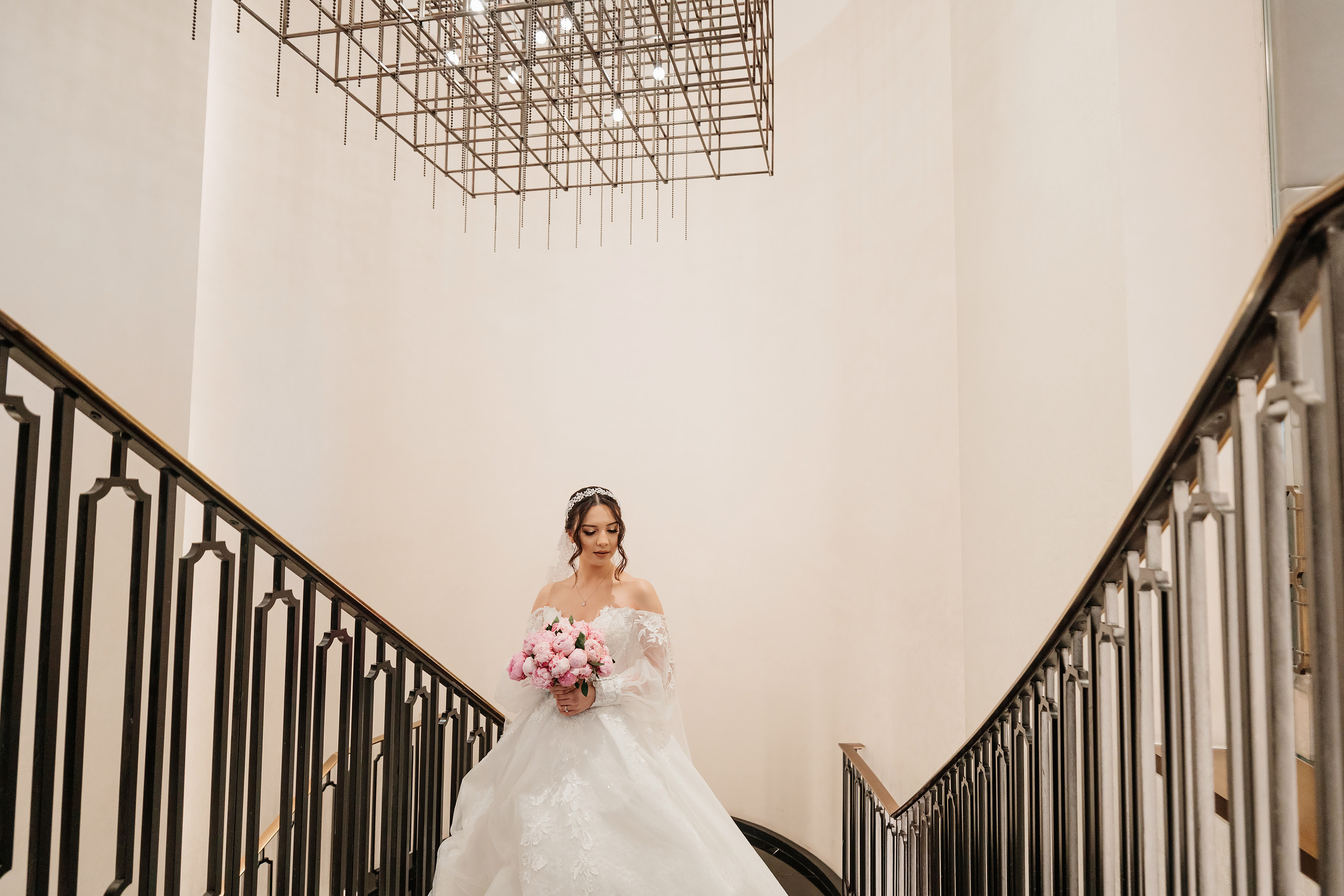 12.17.2021 Wedding. Wedding family event photographer in Chicago Nick Yushevich