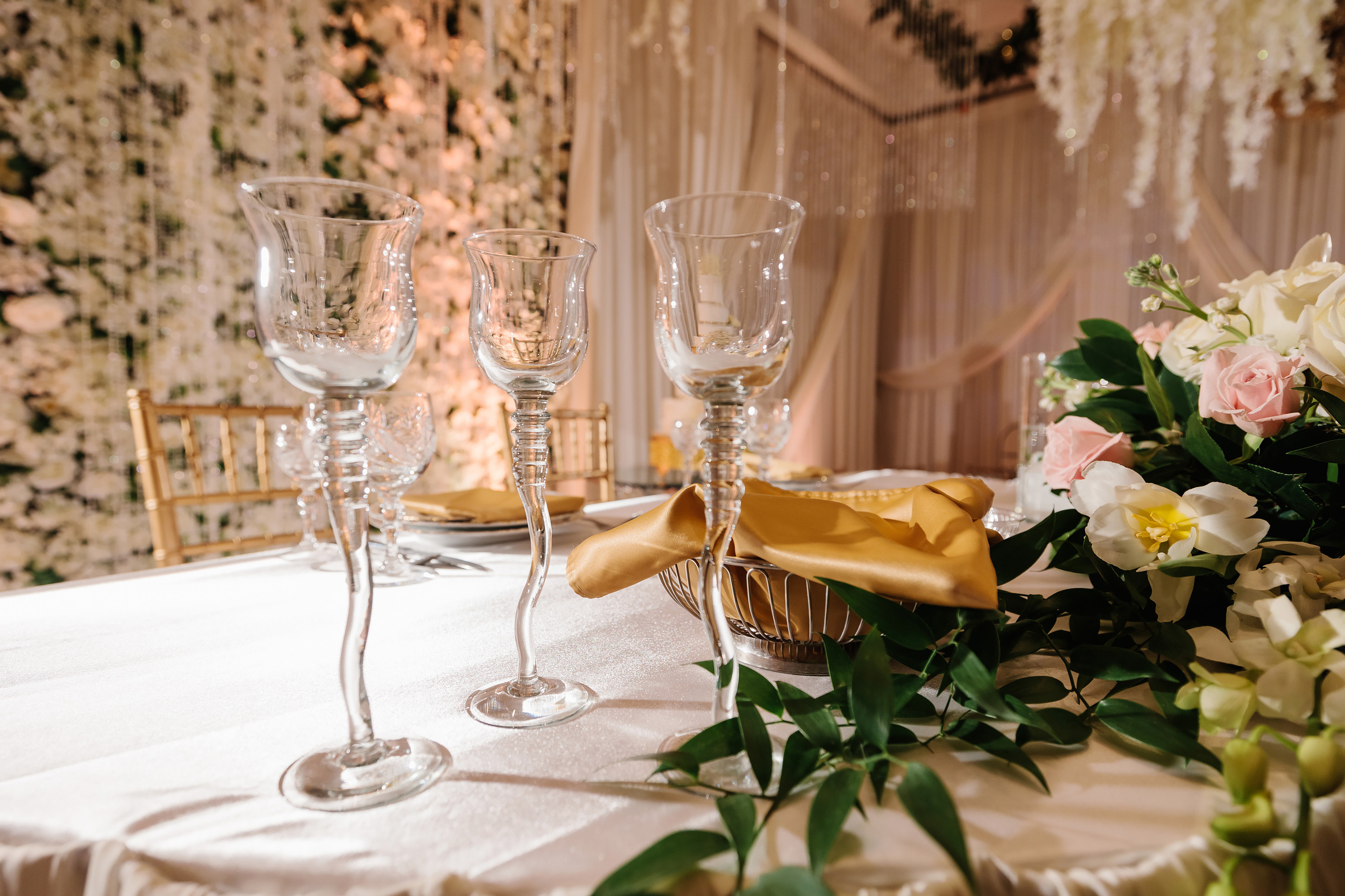 12.17.2021 Wedding. Wedding family event photographer in Chicago Nick Yushevich