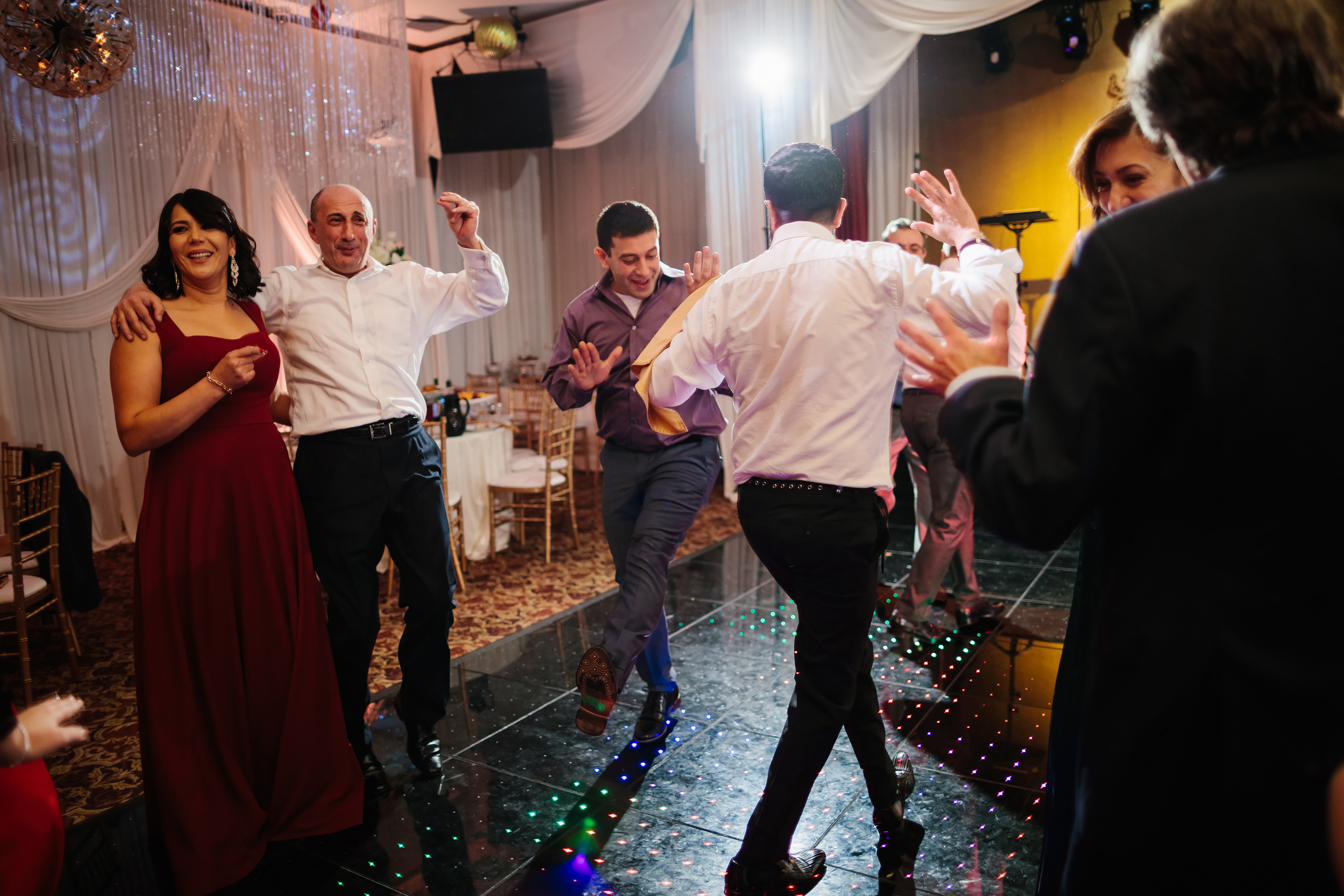 12.17.2021 Wedding. Wedding family event photographer in Chicago Nick Yushevich