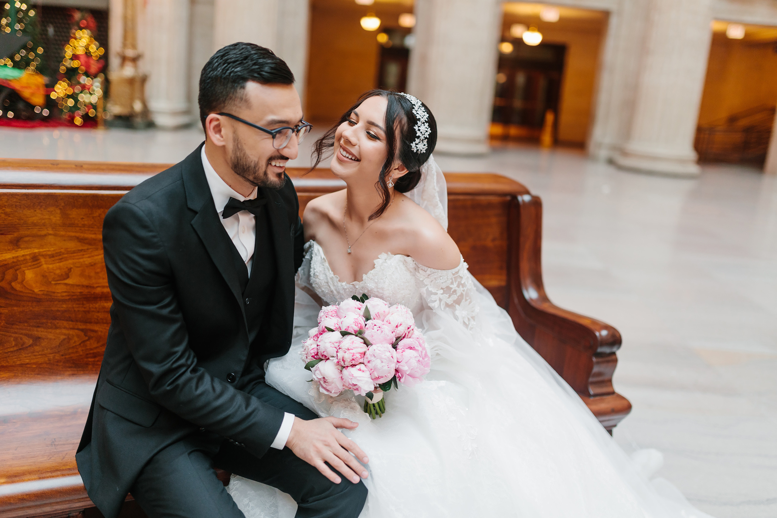 12.17.2021 Wedding. Wedding family event photographer in Chicago Nick Yushevich