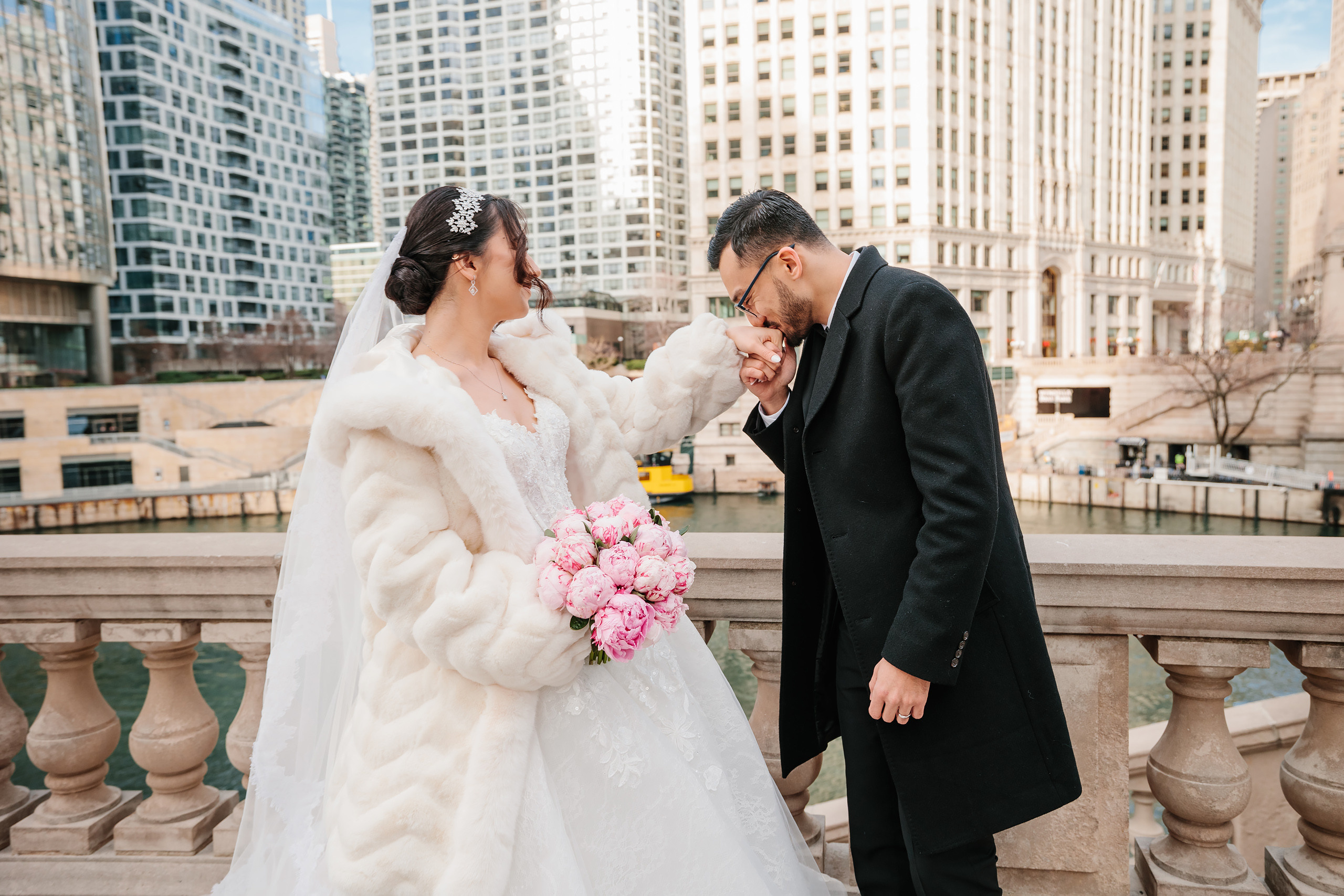 12.17.2021 Wedding. Wedding family event photographer in Chicago Nick Yushevich