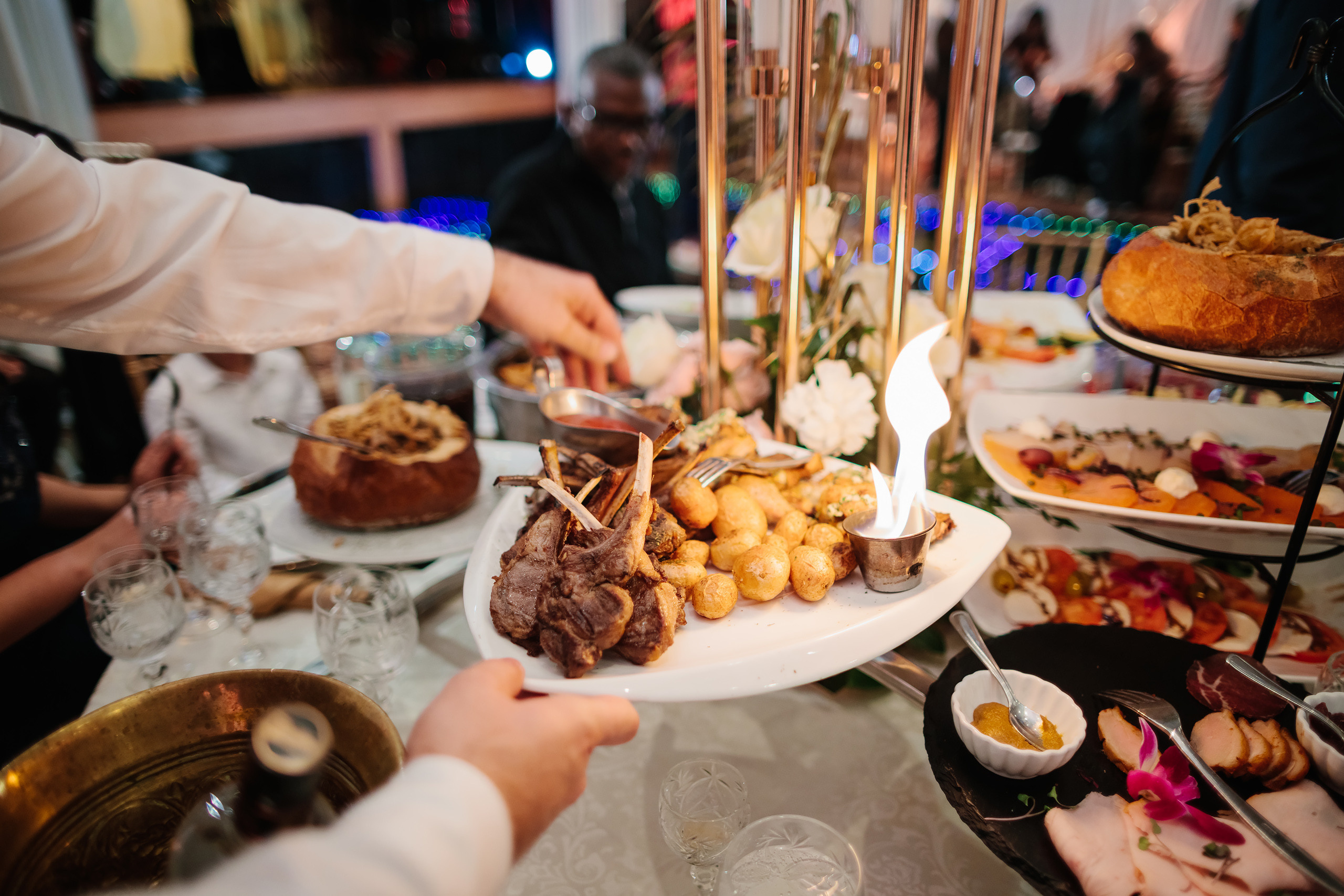 12.17.2021 Wedding. Wedding family event photographer in Chicago Nick Yushevich