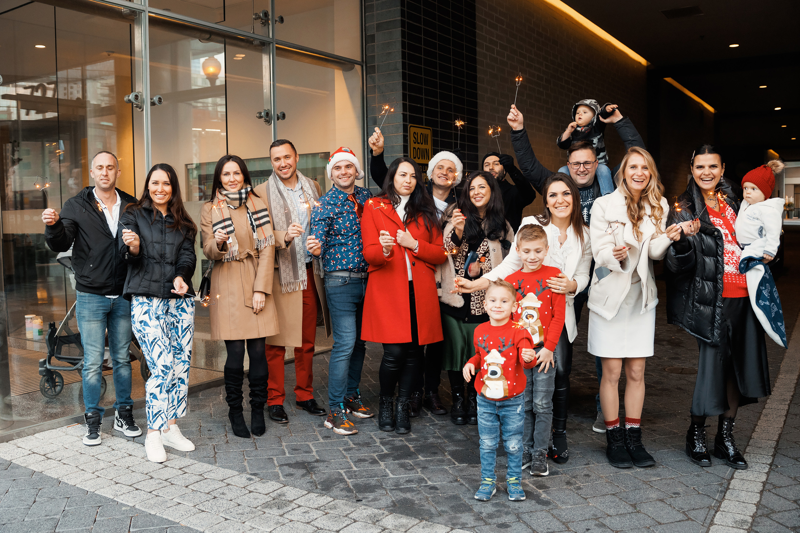 12192021 Christmas Photoshoot. Wedding family event photographer in Chicago Nick Yushevich