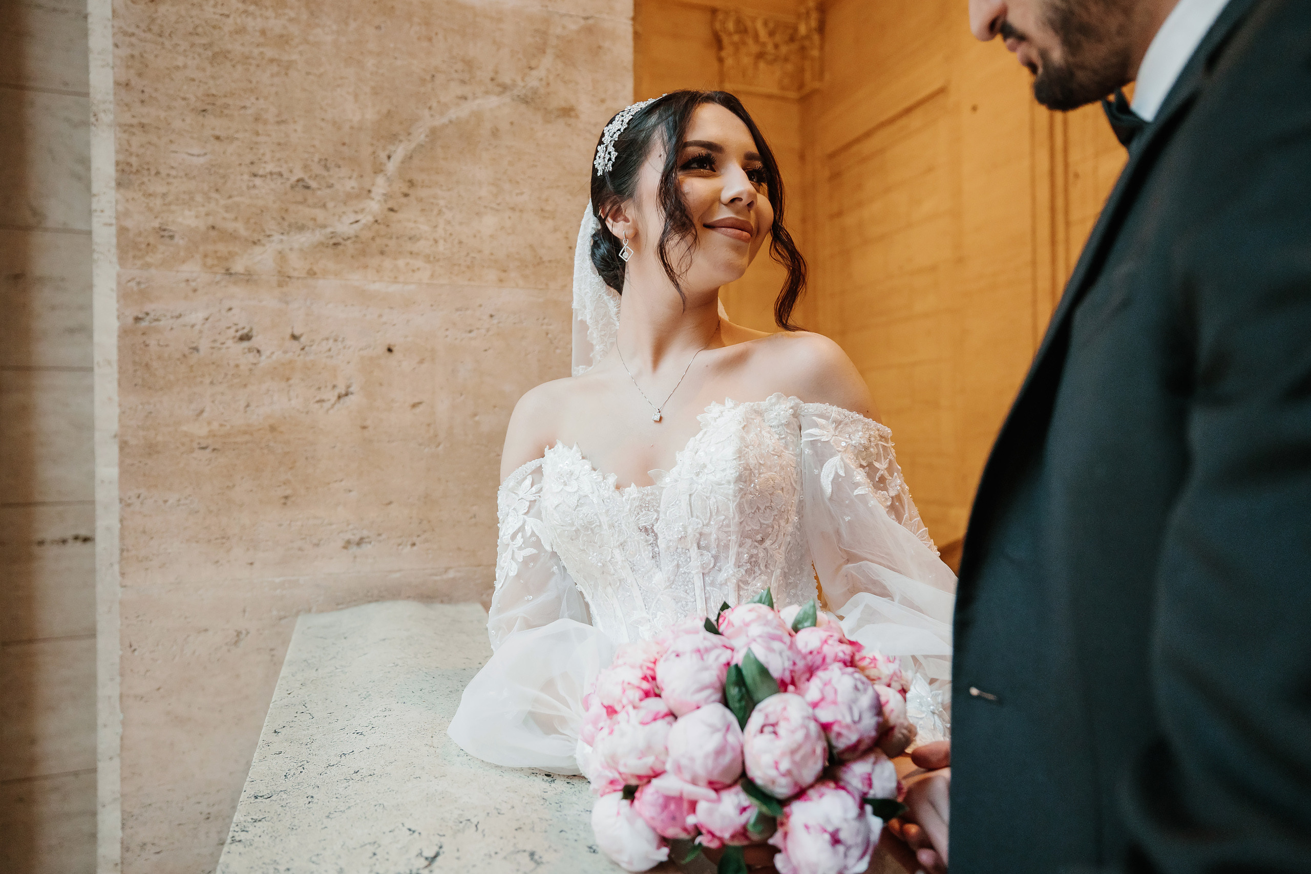 12.17.2021 Wedding. Wedding family event photographer in Chicago Nick Yushevich