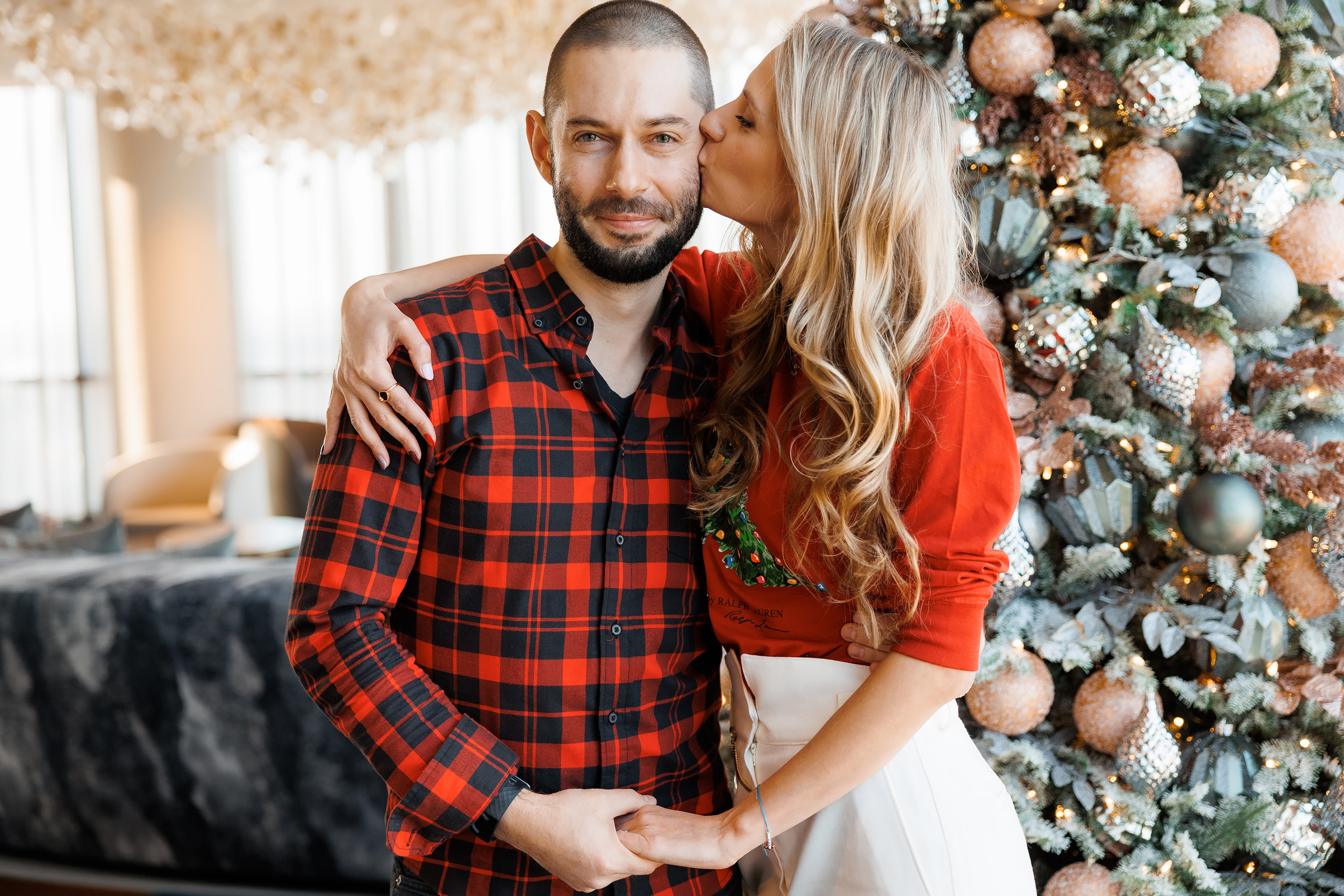 12192021 Christmas Photoshoot. Wedding family event photographer in Chicago Nick Yushevich