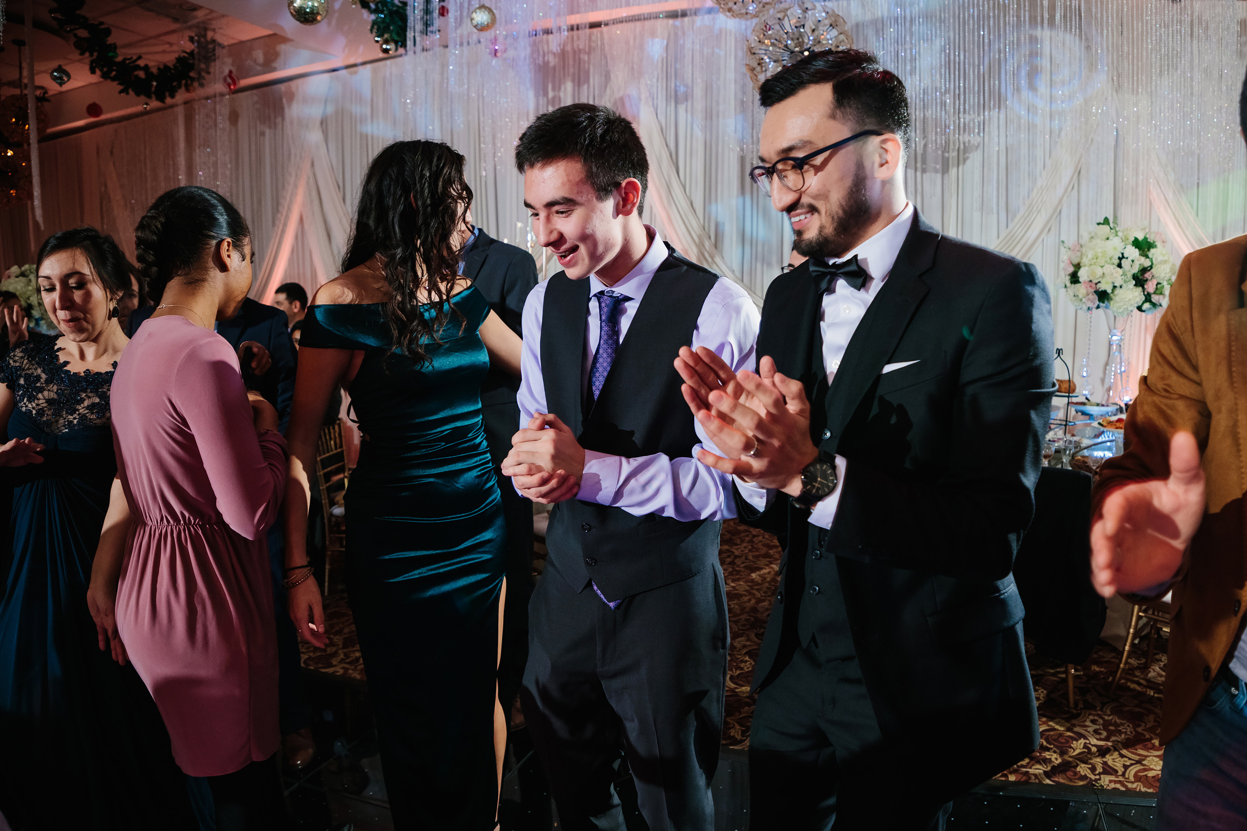 12.17.2021 Wedding. Wedding family event photographer in Chicago Nick Yushevich