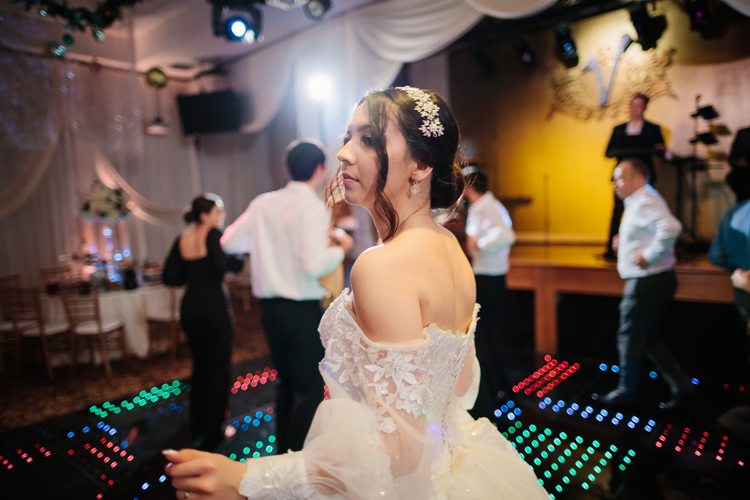 12.17.2021 Wedding. Wedding family event photographer in Chicago Nick Yushevich