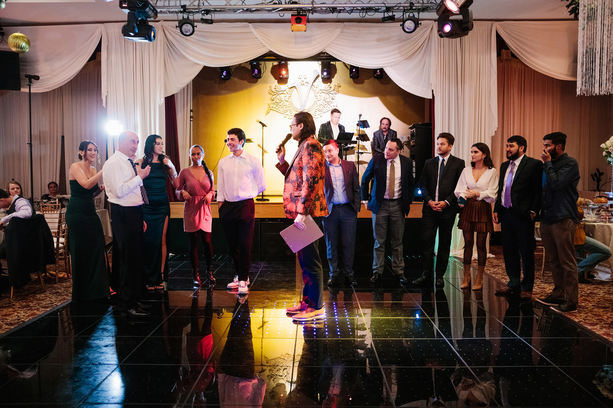 12.17.2021 Wedding. Wedding family event photographer in Chicago Nick Yushevich